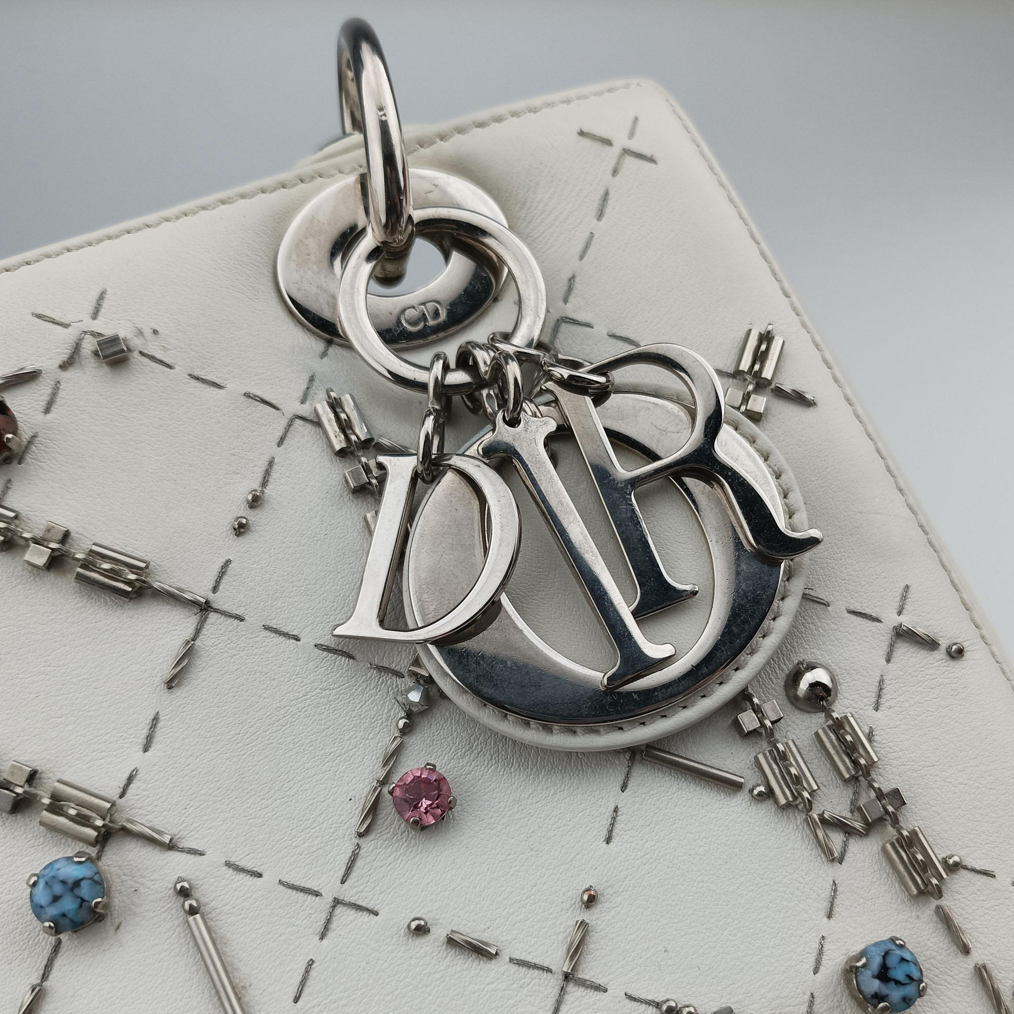 Lady Dior White leather 02-MA-0126レディ ディオール ホワイト レザー 02-MA-0126