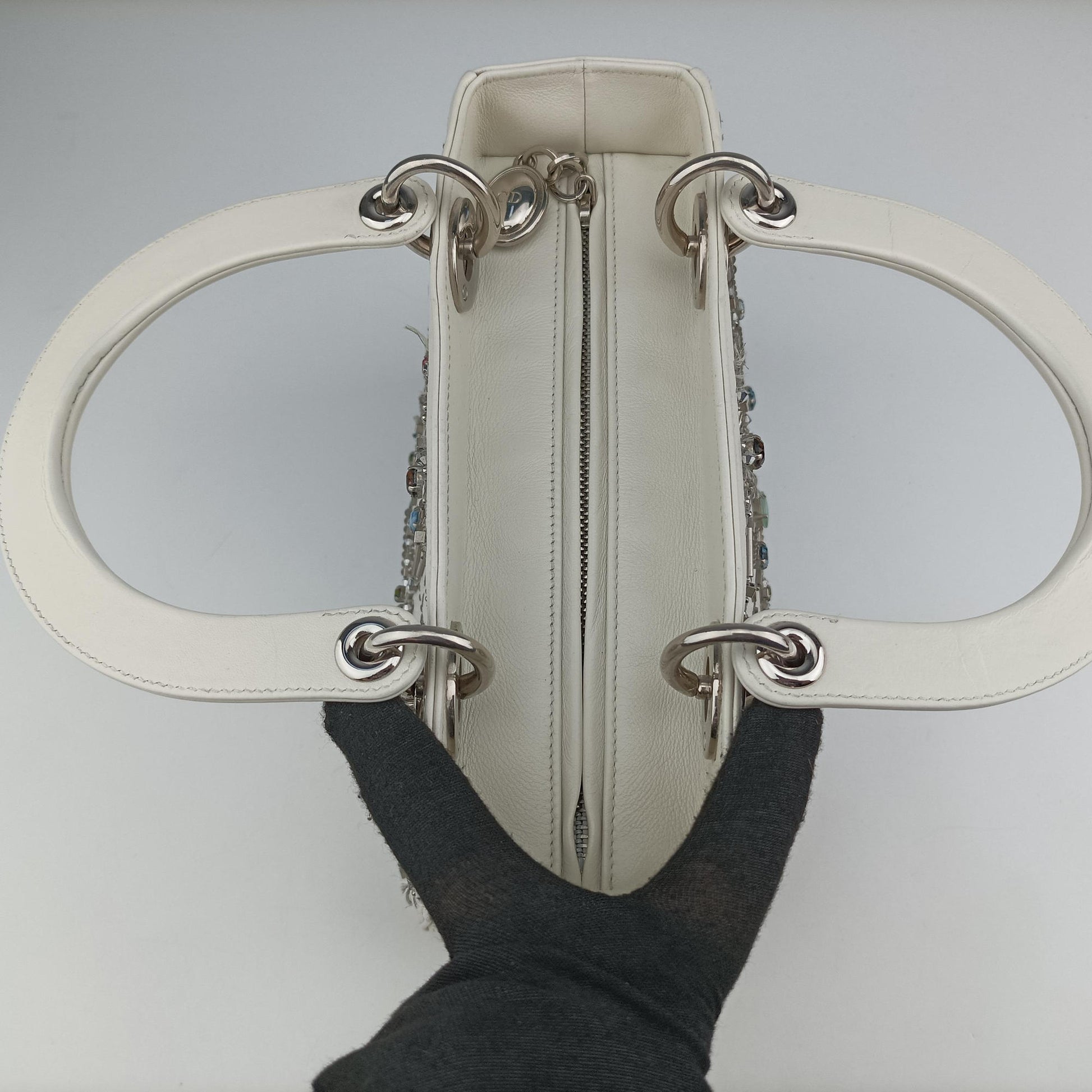 Lady Dior White leather 02-MA-0126レディ ディオール ホワイト レザー 02-MA-0126