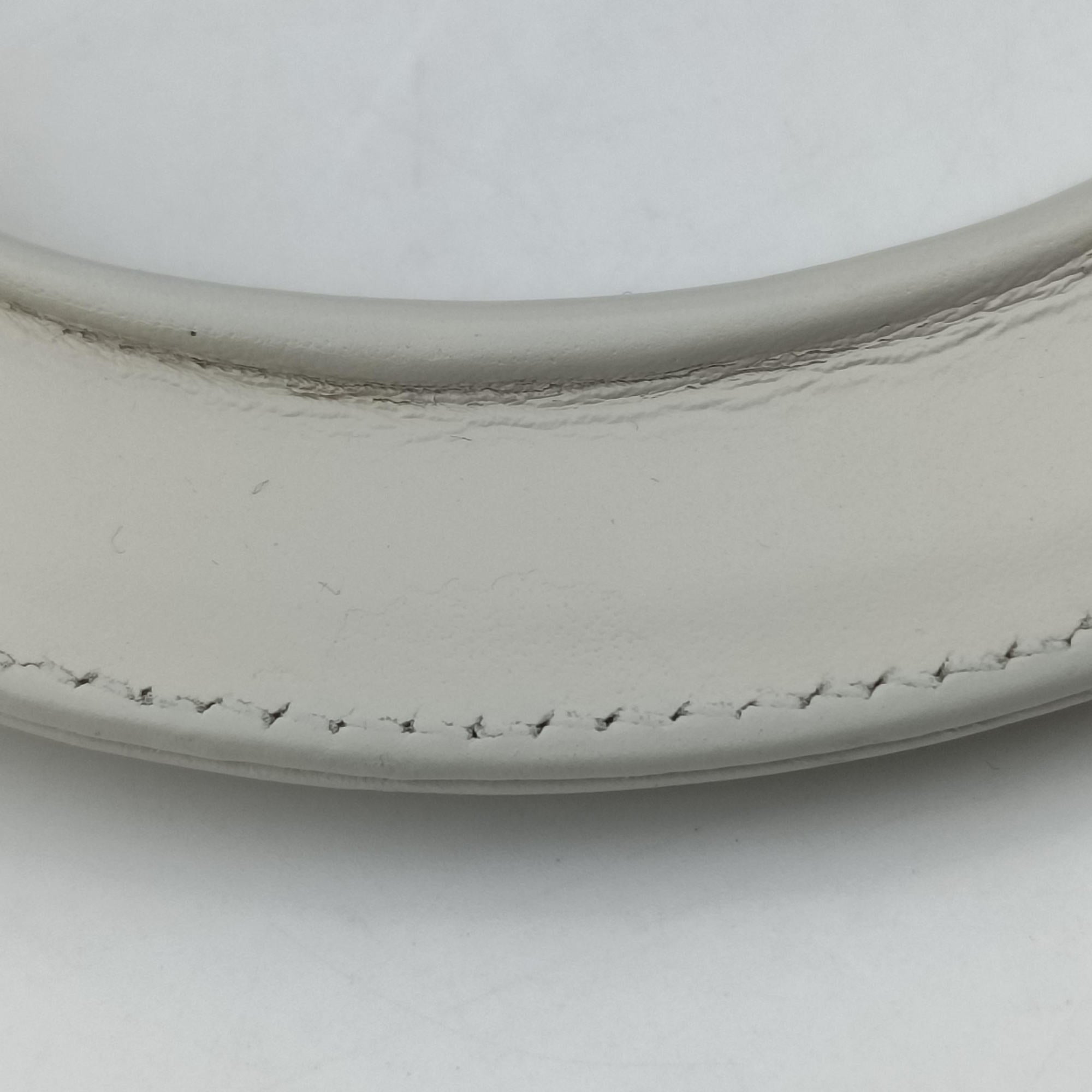 Lady Dior White leather 02-MA-0126レディ ディオール ホワイト レザー 02-MA-0126