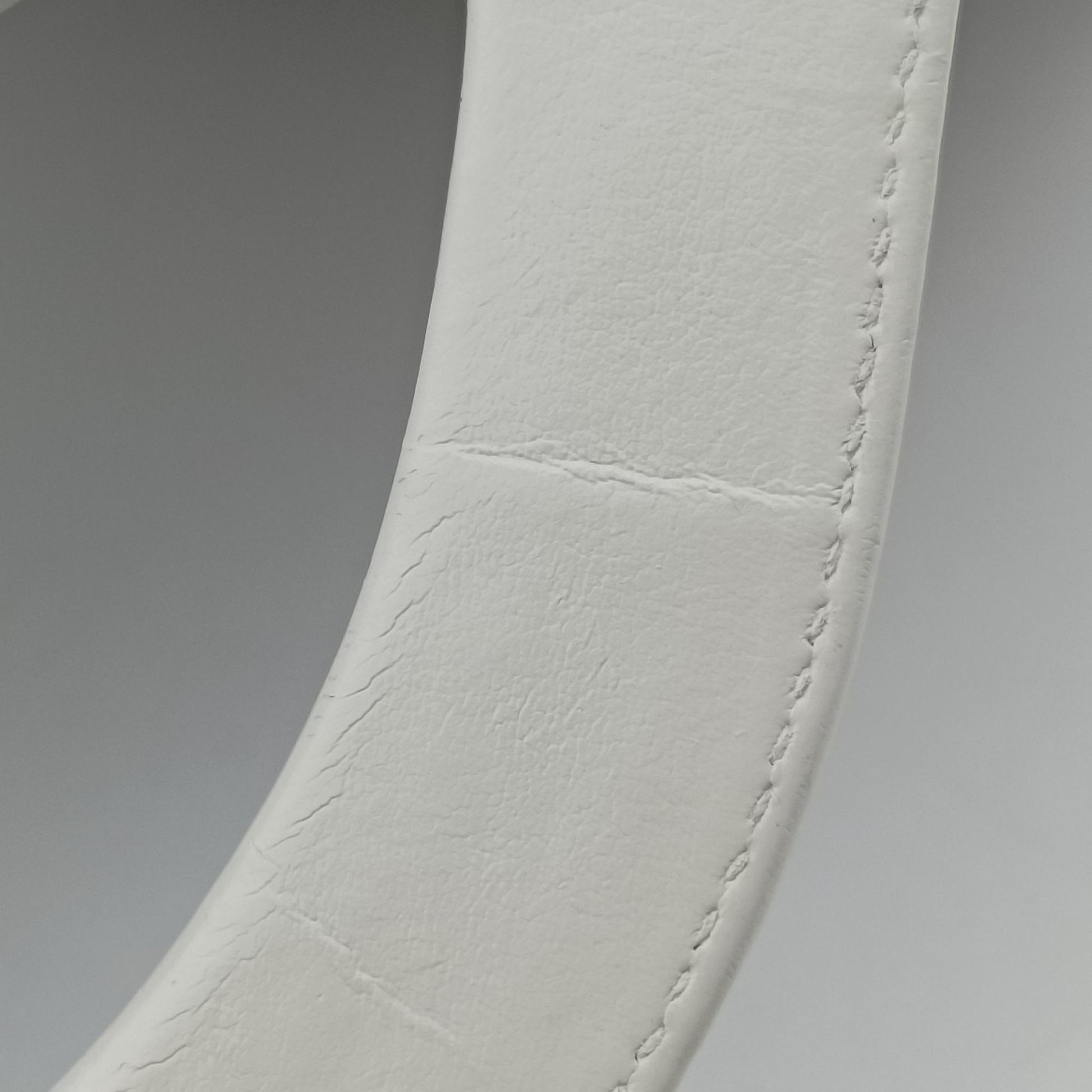 Lady Dior White leather 02-MA-0126レディ ディオール ホワイト レザー 02-MA-0126