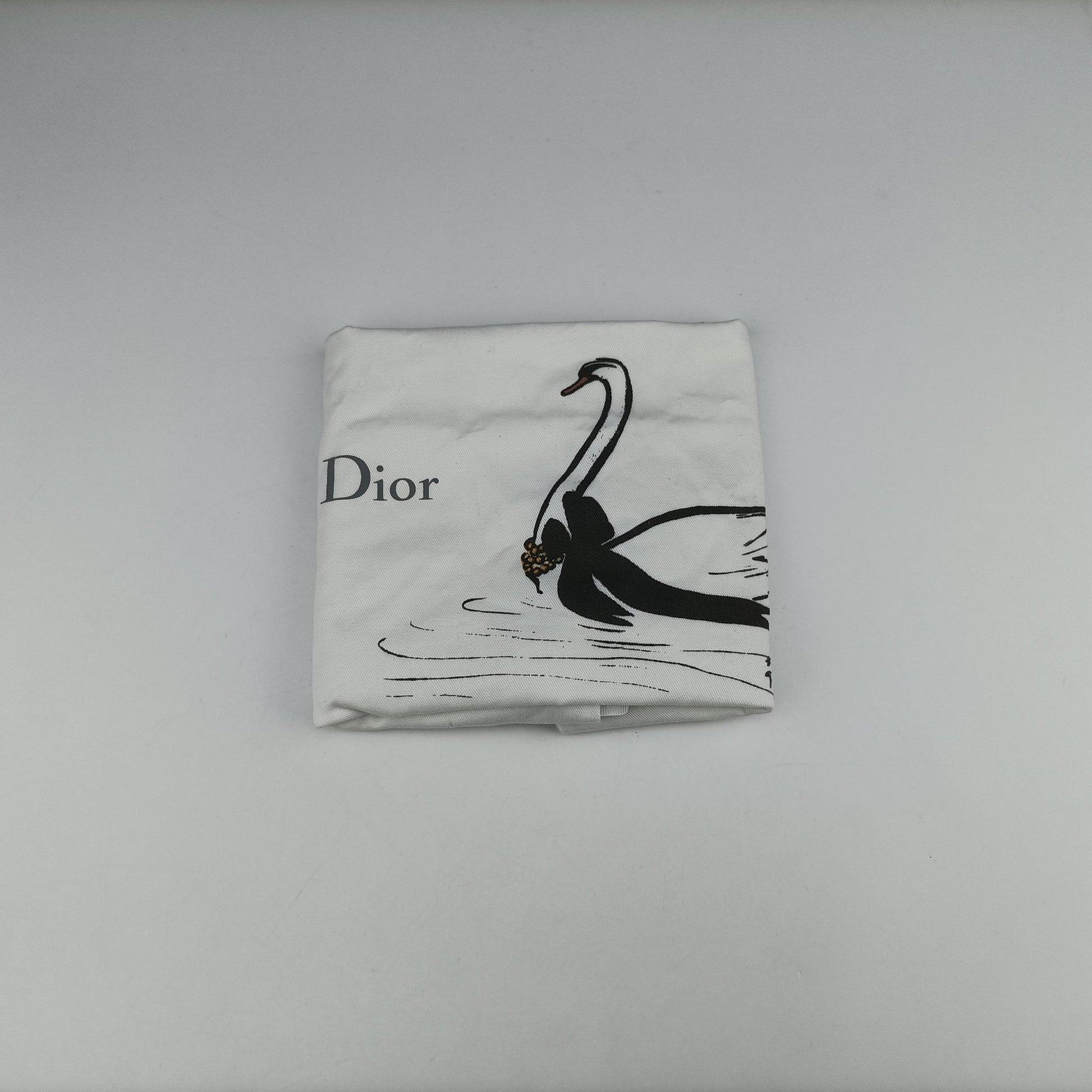 Lady Dior White leather 02-MA-0126レディ ディオール ホワイト レザー 02-MA-0126