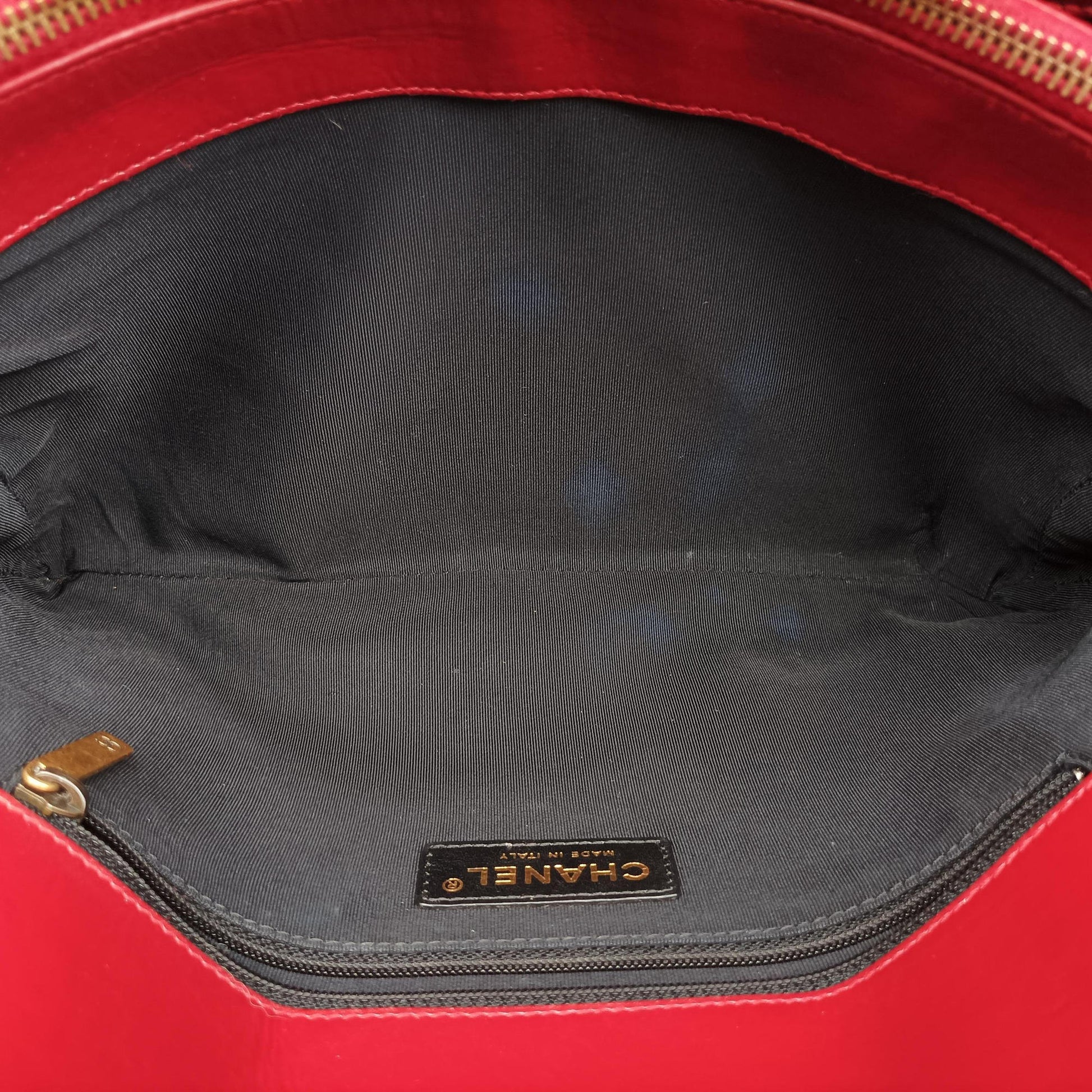 Jetsetter Boy Shopping Tote Red Leather A66708 15635654ジェットセッター ボーイ ショッピング トート レッド レザー A66708 15635654