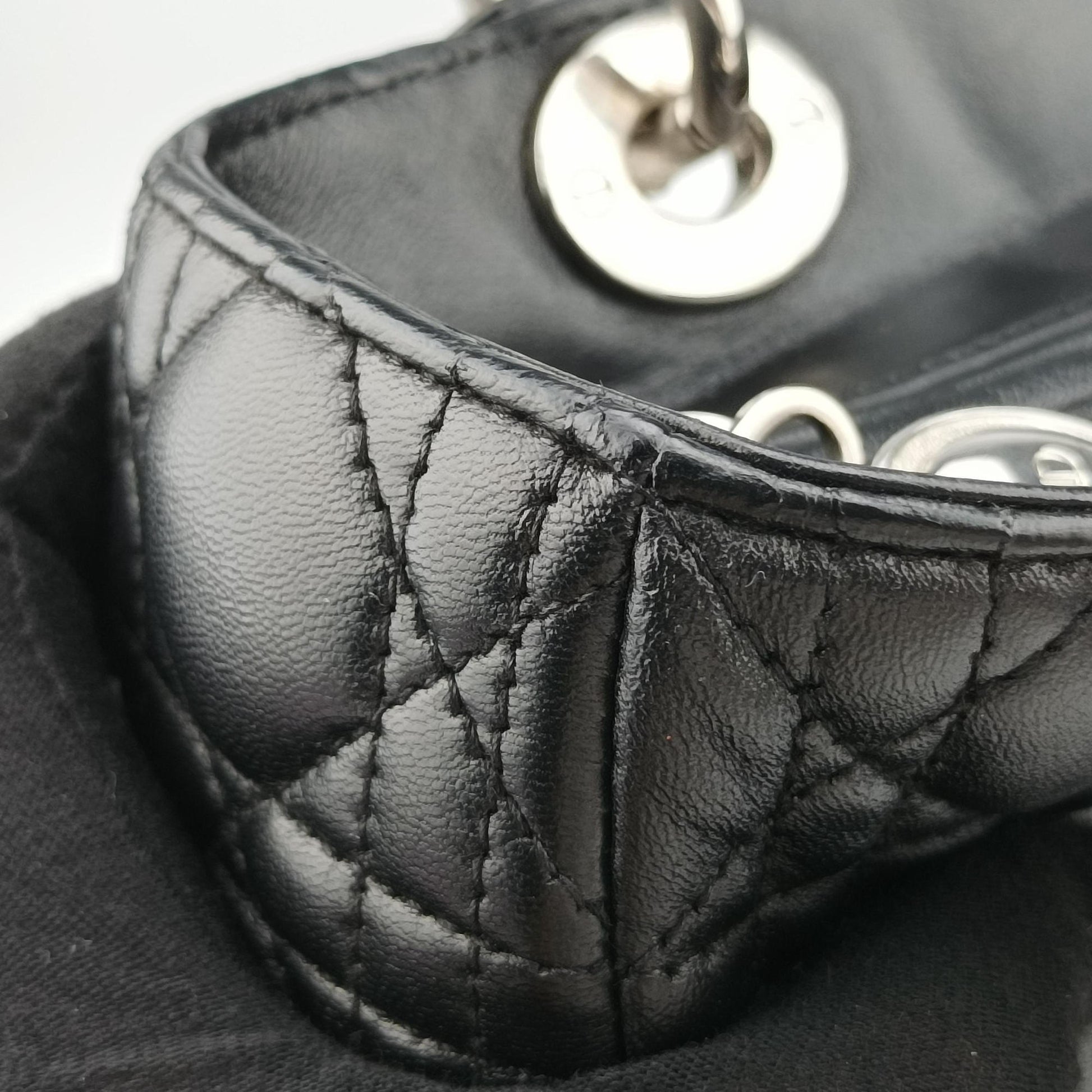 Lady Dior Black lambskin 02-MA-1028レディディオール ブラック ラムスキン 02-MA-1028