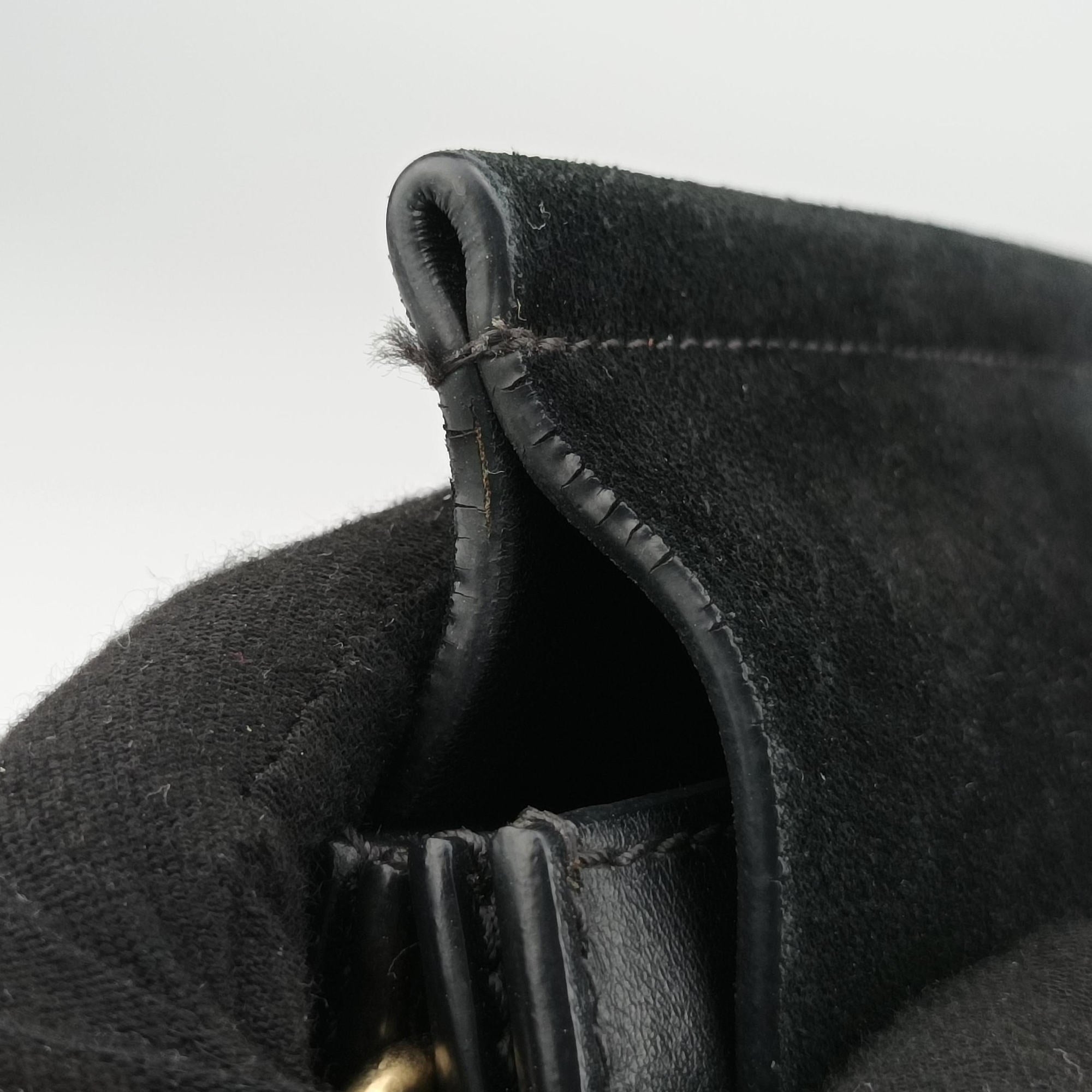 FAYE Black Suede × leather 01-16-50-65フェイ ブラック スエード×レザー 01-16-50-65