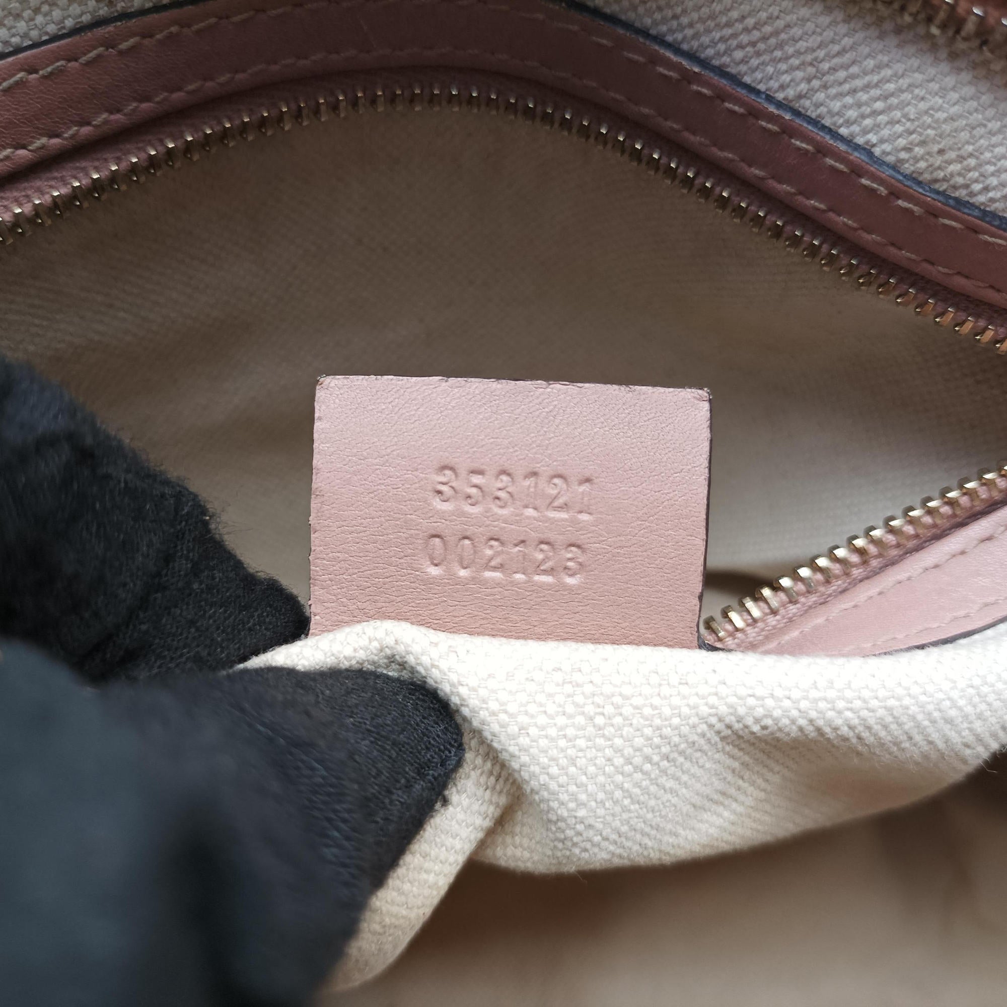 Bree Pink Leather 353121 F018503739ブリー ピンク レザー 353121 F018503739