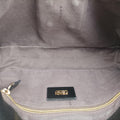 Baguette Chain Flap Black Leather 8BT139 8BT139-A09 128-2566マンマバケット ブラック レザー 8BT139 8BT139-A09 128-2566