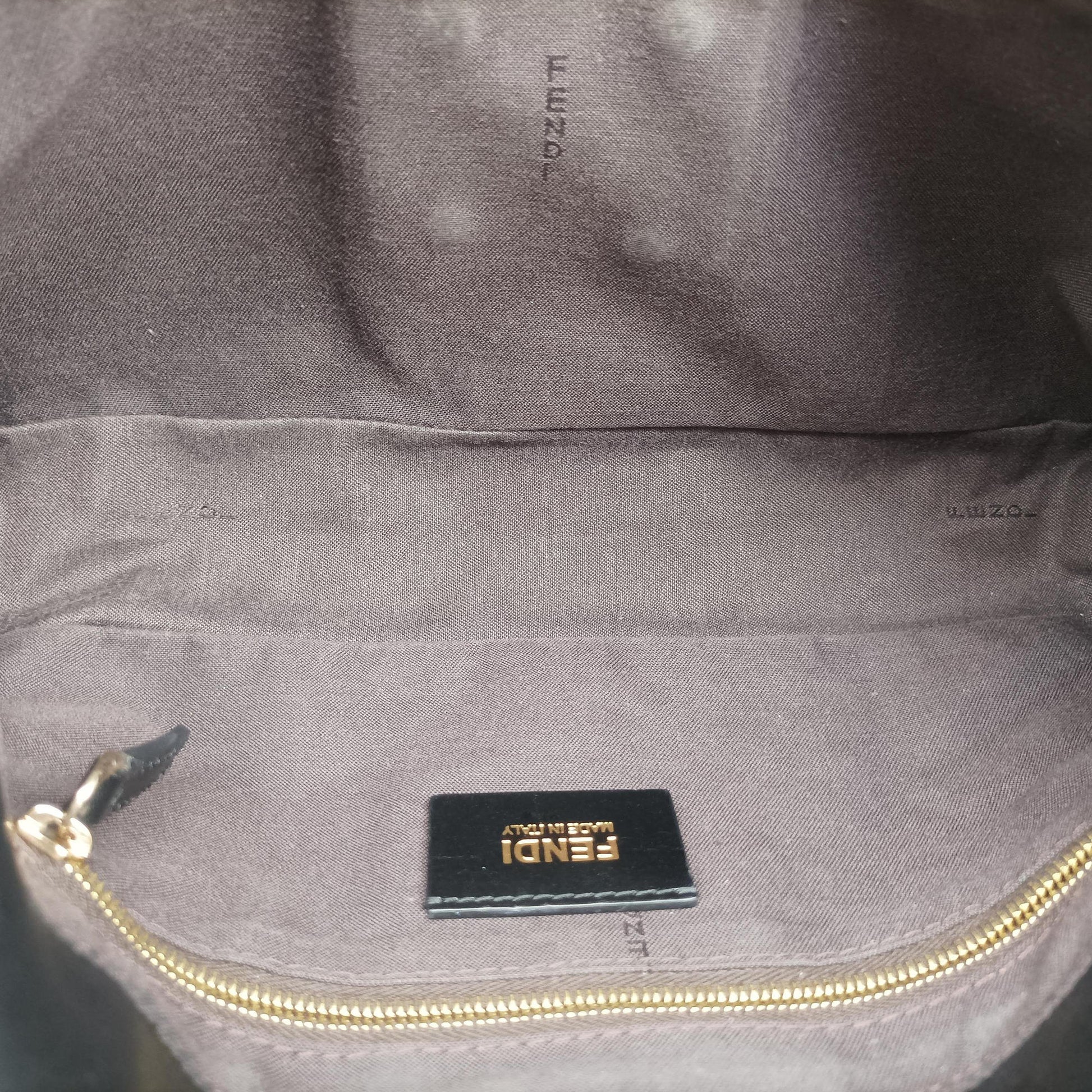 Baguette Chain Flap Black Leather 8BT139 8BT139-A09 128-2566マンマバケット ブラック レザー 8BT139 8BT139-A09 128-2566