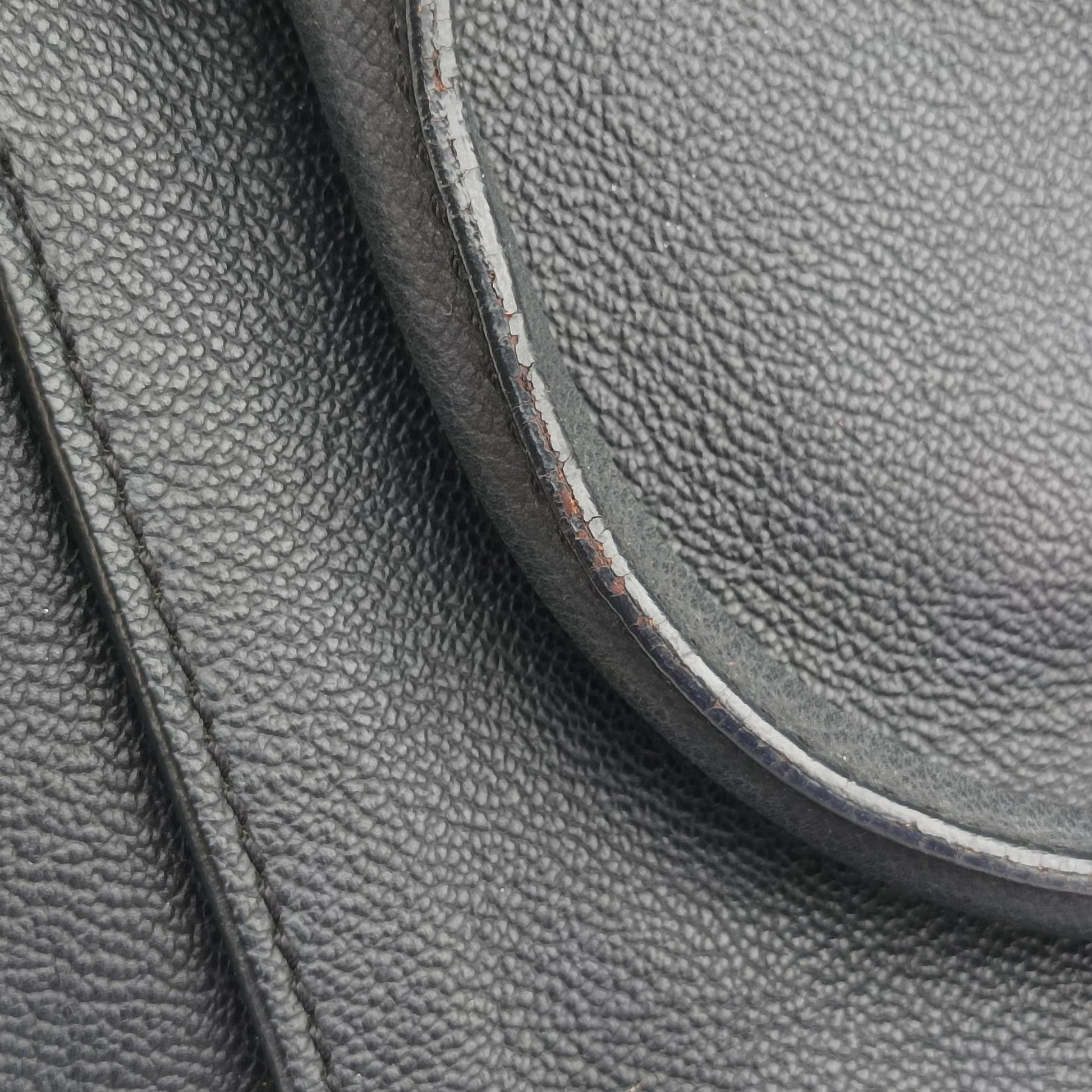 Buckle Black Leather TIVPIC1264バックル ブラック レザー TIVPIC1264