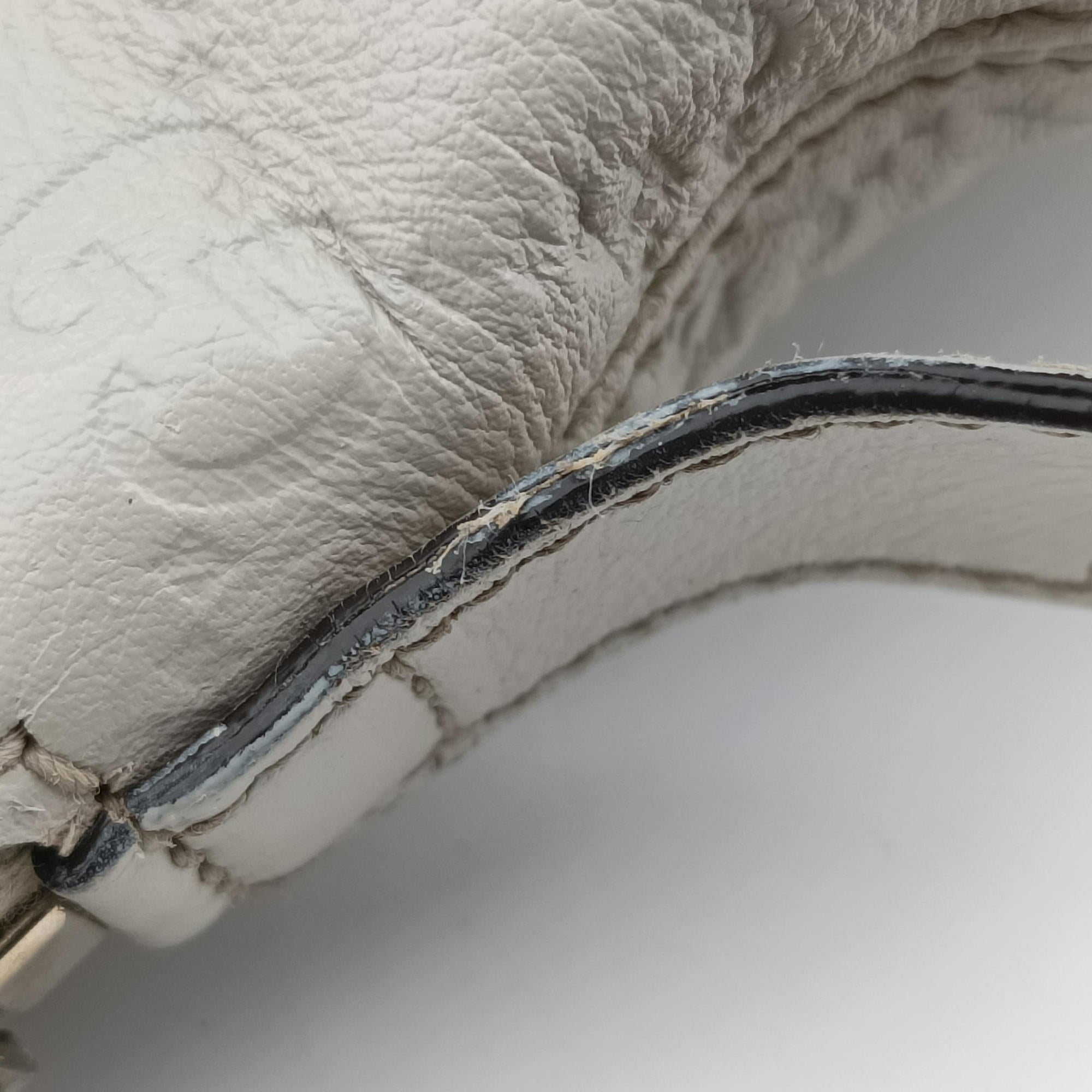 Guccissima Bree White Leather 323673 B01469889グッチシマ ブリー ホワイト レザー 323673 B01469889