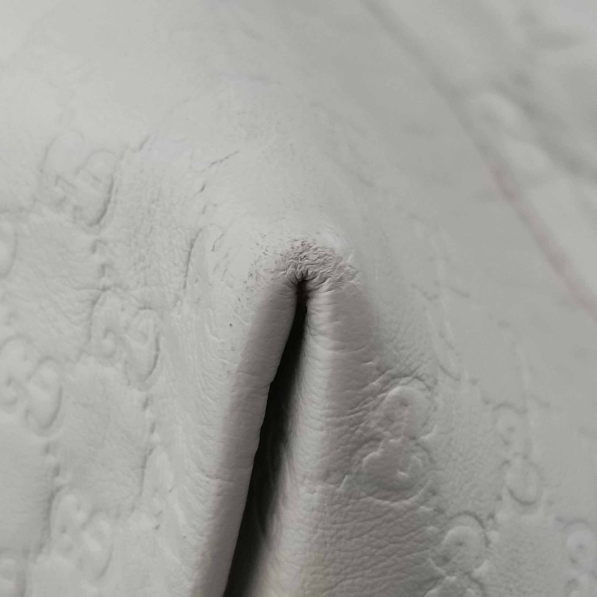 Guccissima Bree White Leather 323673 B01469889グッチシマ ブリー ホワイト レザー 323673 B01469889