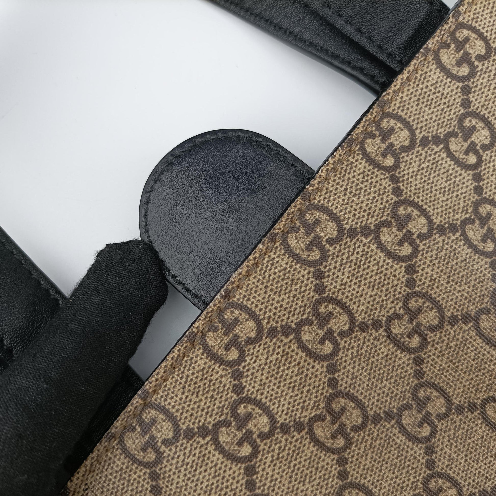 GG Supreme Tiger Brown PVC coated canvas 450950 C021957179GGスプリーム タイガー ブラウン PVCコーティングキャンバス 450950 C021957179