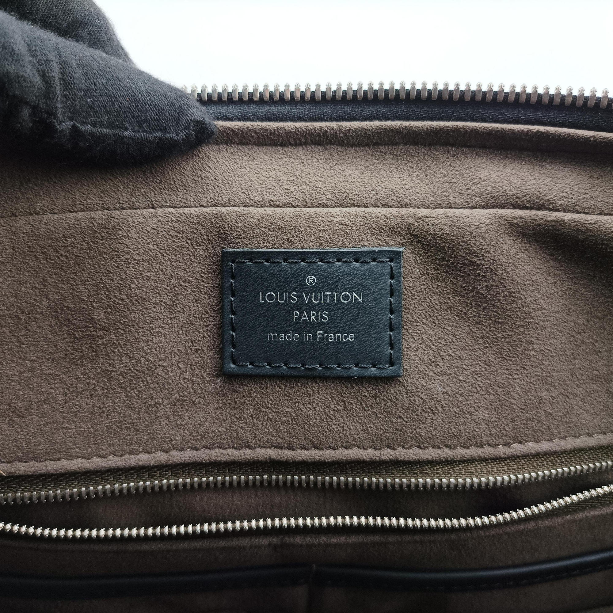 Porto Document Voyage Noir Epi M59162 BA5105ポルトドキュメントボヤージュ ノワール エピ M59162 BA5105