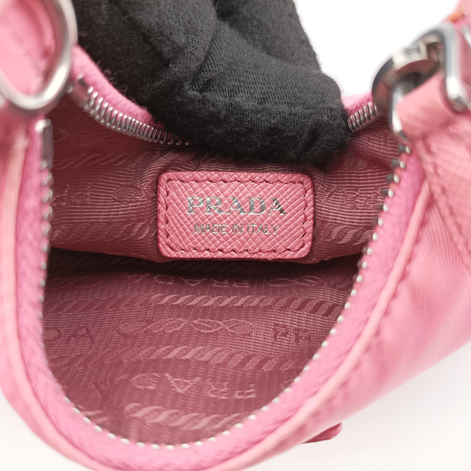 Re-Edition 2005 Nylon Mini Pink nylon 1TT122 42リエディション2005ナイロンミニ ピンク ナイロン 1TT122 42