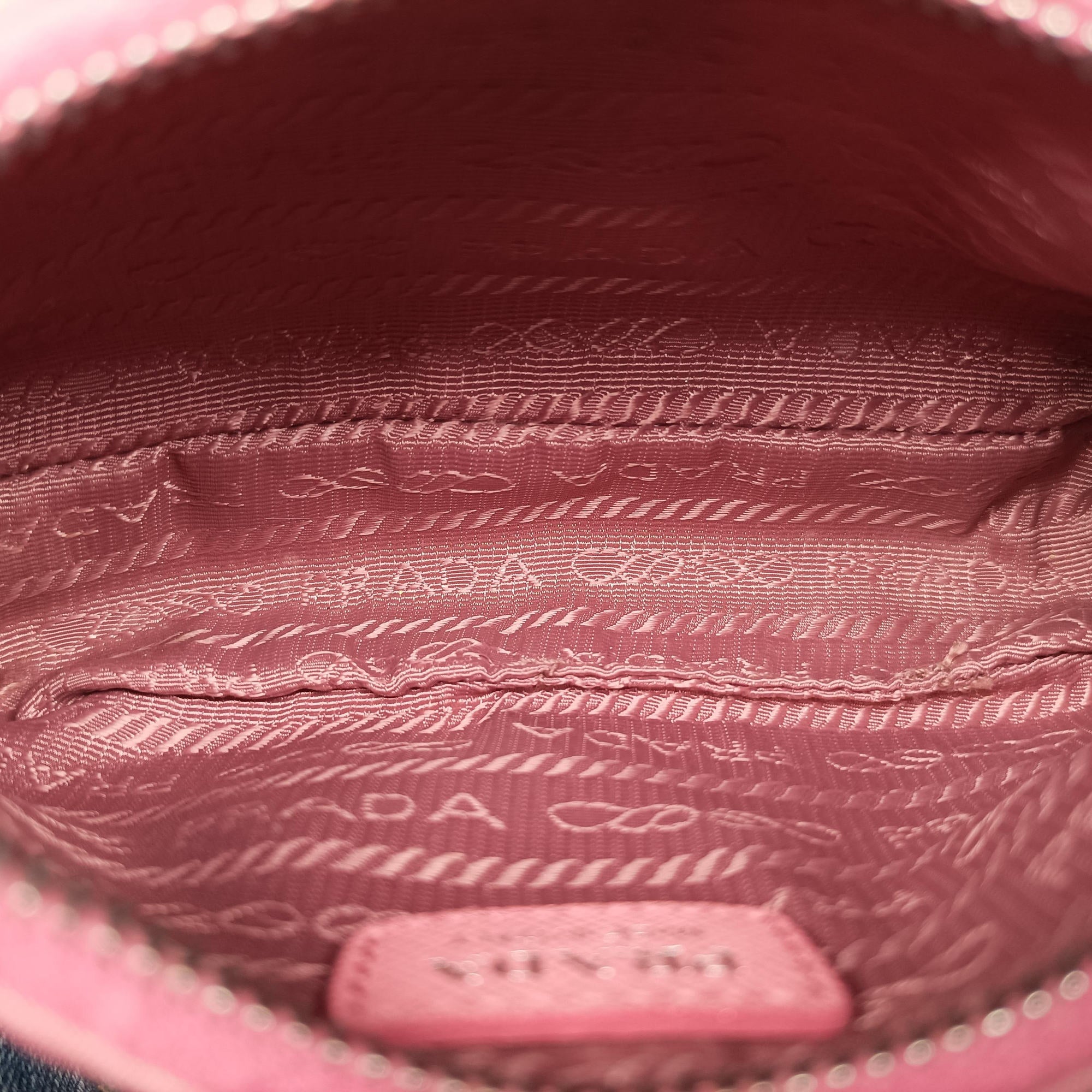 Re-Edition 2005 Nylon Mini Pink nylon 1TT122 42リエディション2005ナイロンミニ ピンク ナイロン 1TT122 42