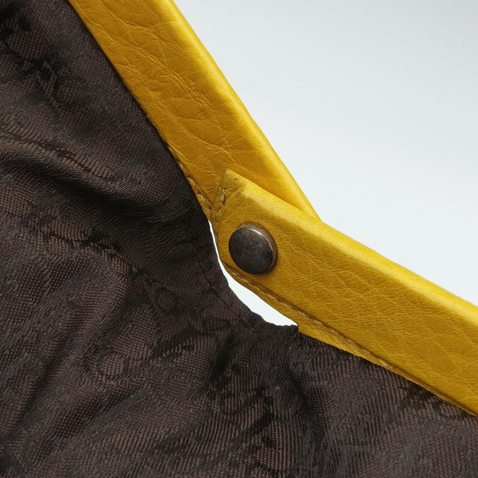Detective Yellow Leather 157-BM-1015ディテクティブ イエロー レザー 157-BM-1015