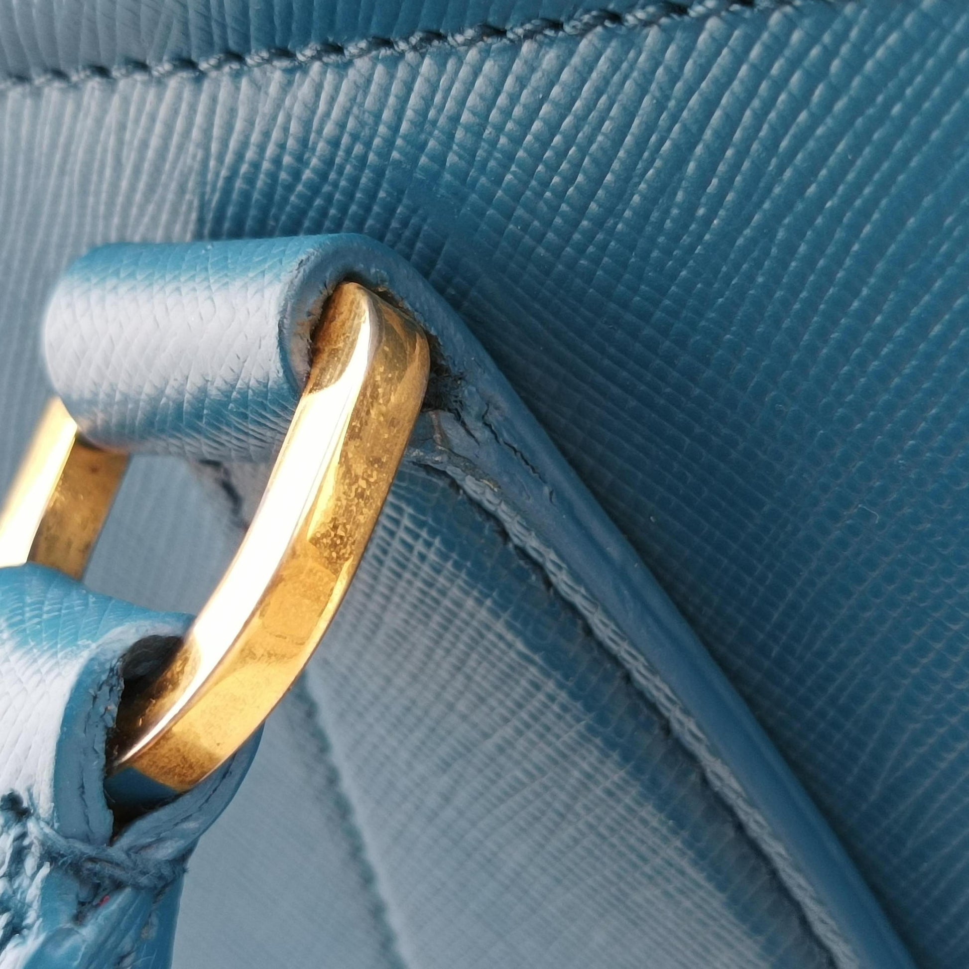 Promenade Blue SAFFIANO Leather BN2538 31/Fプロムナード ブルー サフィアーノレザー BN2538 31/F