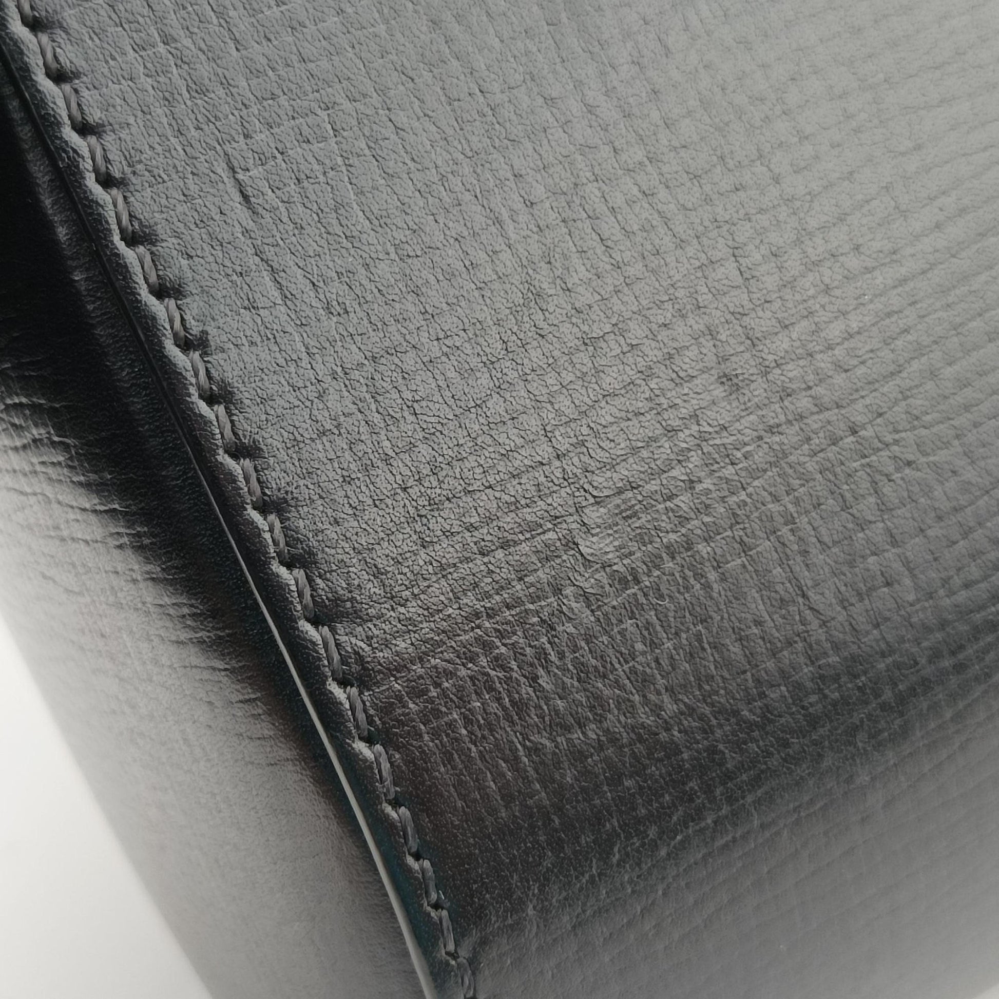 Pandora Box Black Leather ZE F 0136パンドラ ブラック レザー ZE F 0136