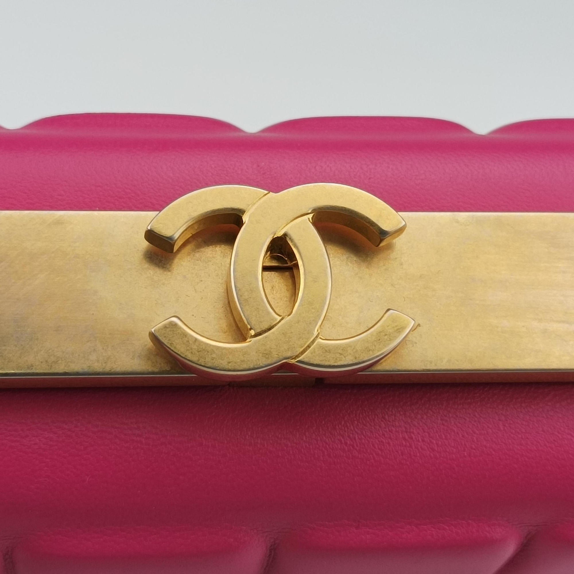 Chocolate Bar Fuchsia Pink  lambskin A94482 23642967チョコバー フューシャピンク ラムスキン A94482 23642967