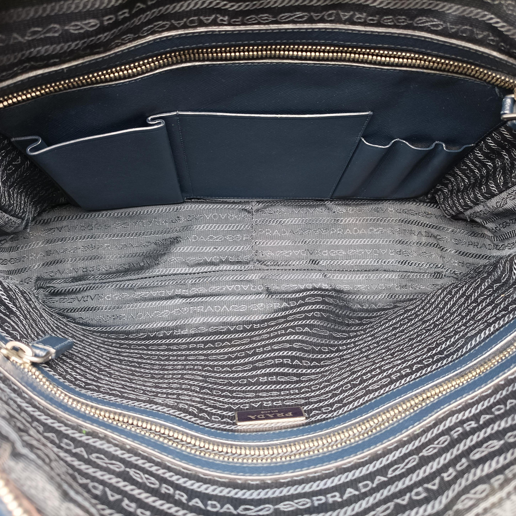 Business Briefcase Navy SAFFIANO Leather 2VE011 7/R 208ビジネス ブリーフケース ネイビー サフィアーノレザー 2VE011 7/R 208