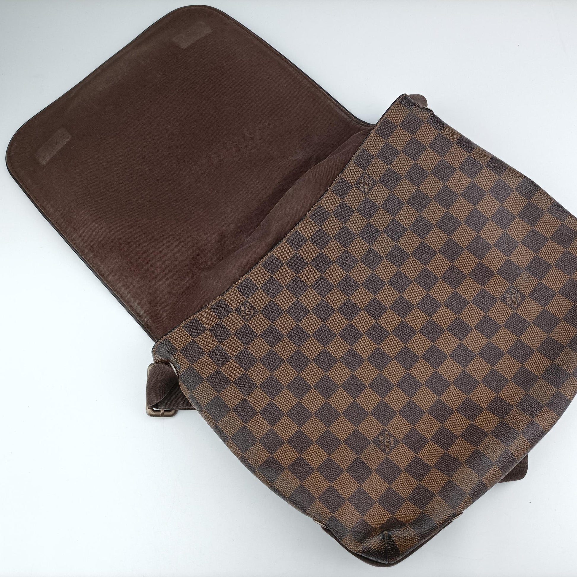 BROOKLYN MM EBENE Damier Canvas N51211 SR3059ブルックリンMM エベヌ ダミエキャンバス N51211 SR3059