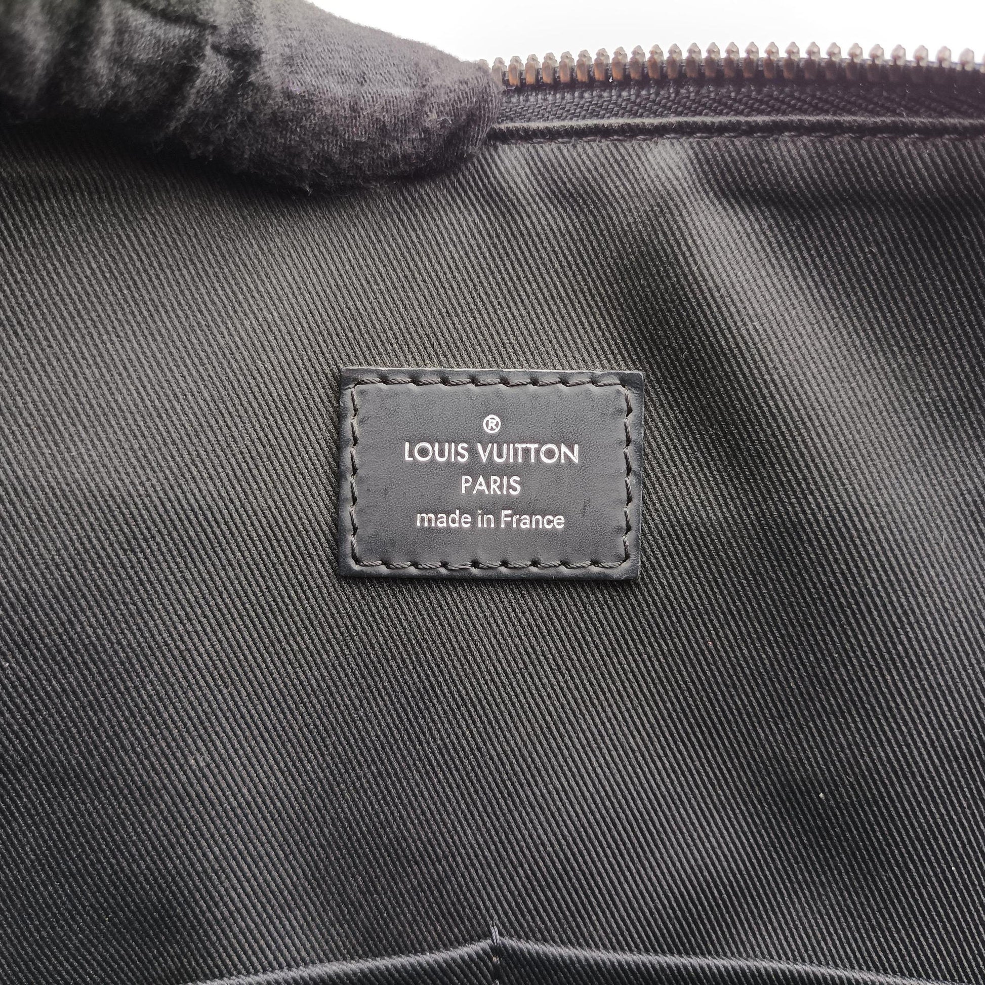 Explorer Noir Monogram Eclipse Canvas M40567 AR2107エクスプローラー ノワール モノグラム エクリプス キャンバス M40567 AR2107