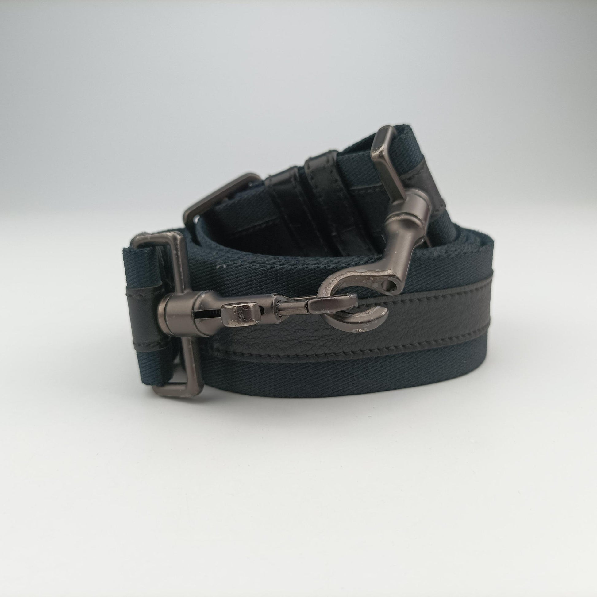Intrecciato Black lambskin 161623 465C 1000 EPEV 2010 349 Aイントレチャート ブラック ラムスキン 161623 465C 1000 EPEV 2010 349 A