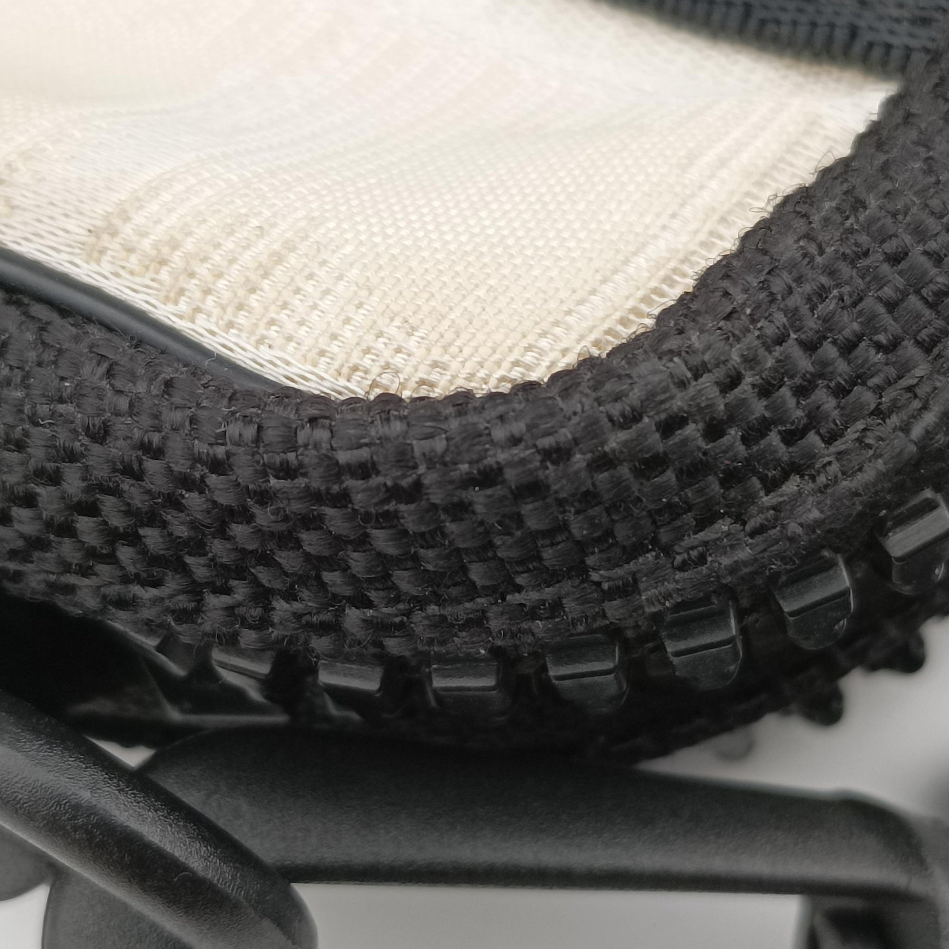 Sport Line Off-White × Black × Grey Nylon × Rubber Trims A22059 8259072スポーツライン オフホワイト × ブラック ナイロン × ラバー A22059 8259072