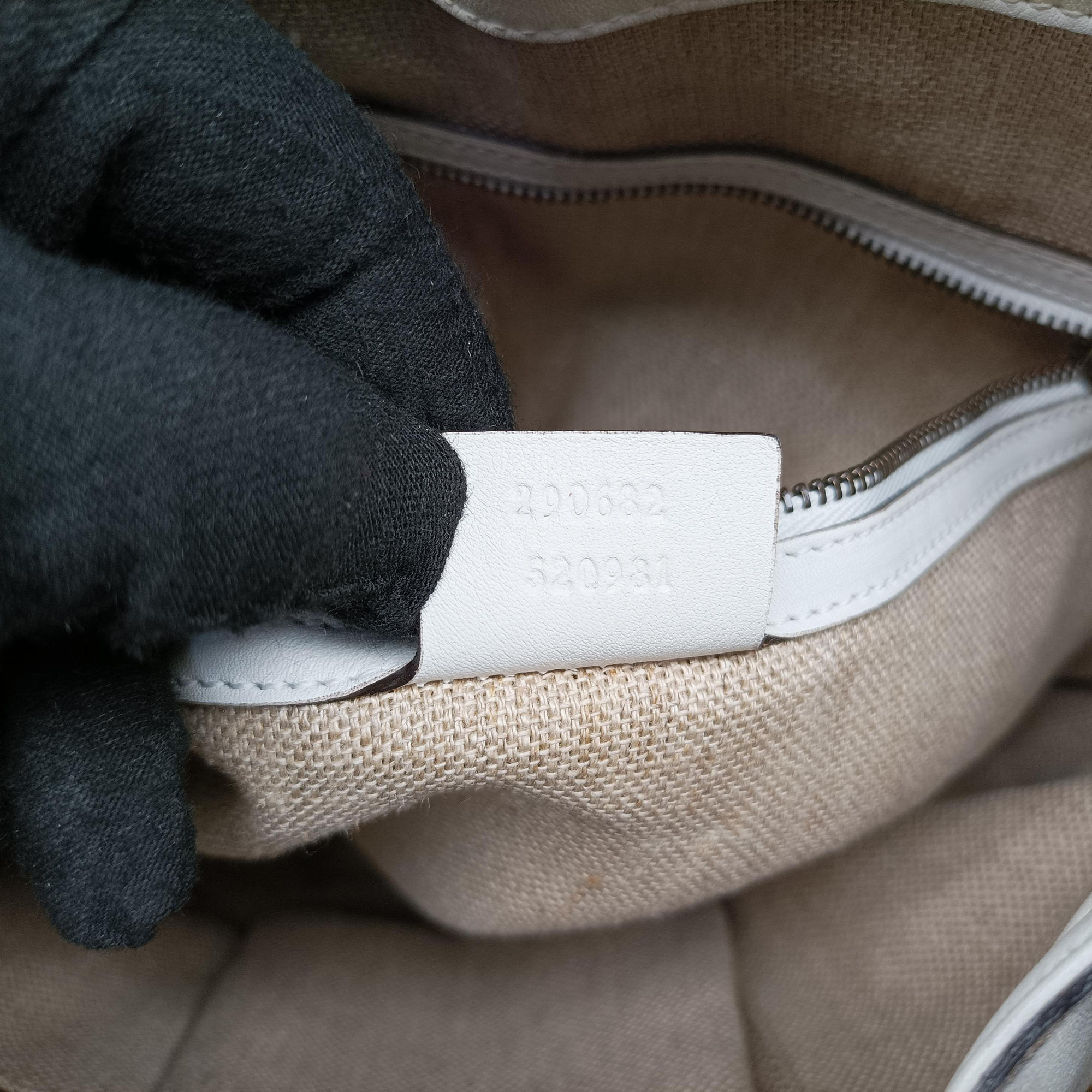Large 1970 White Leather 290682 C011637956ラージ 1970 ホワイト レザー 290682 C011637956