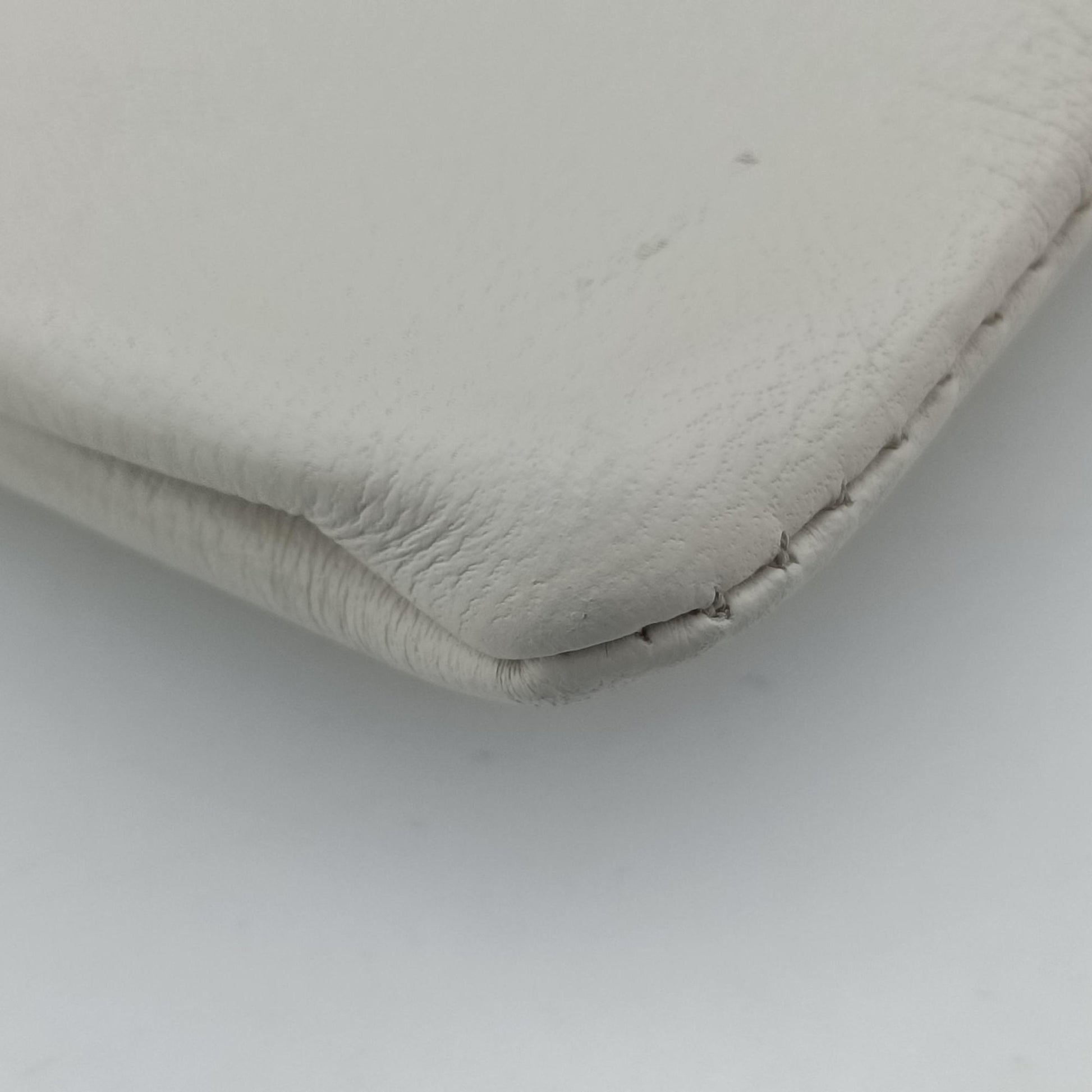 Large 1970 White Leather 290682 C011637956ラージ 1970 ホワイト レザー 290682 C011637956