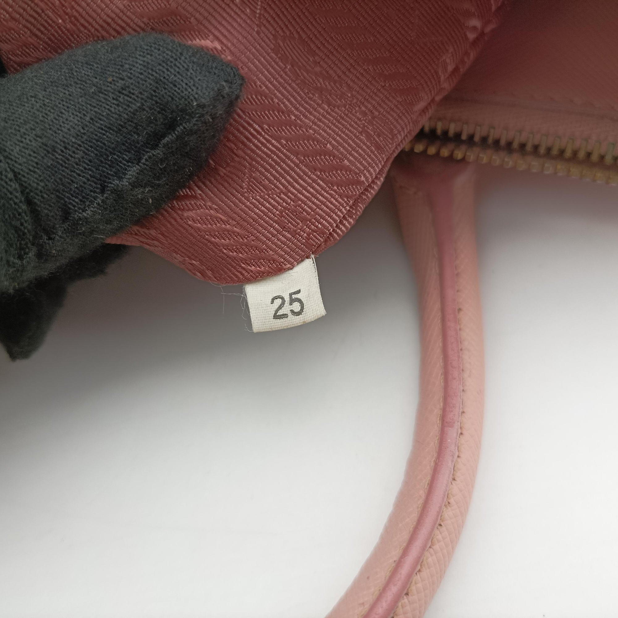 Galleria Pink SAFFIANO Leather BN1874 25ガレリア ピンク サフィアーノレザー BN1874 25