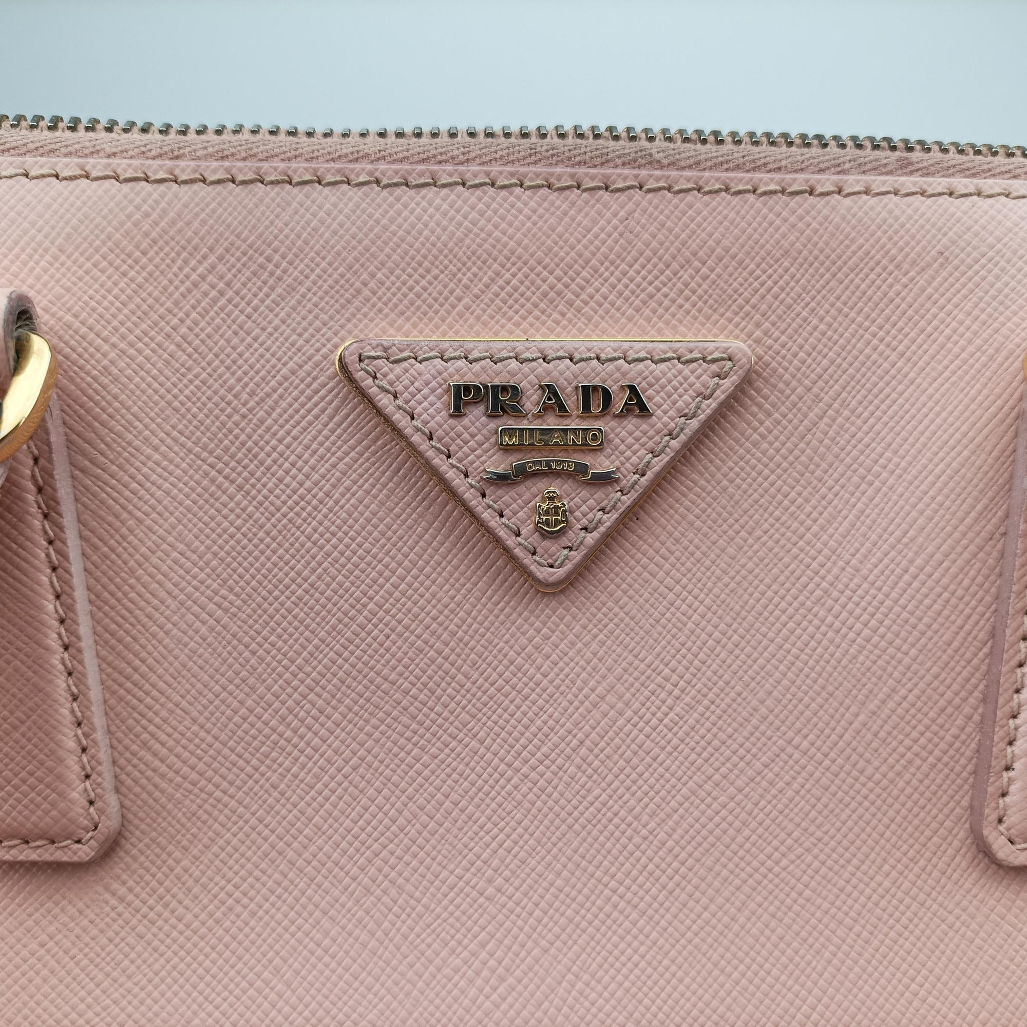 Galleria Pink SAFFIANO Leather BN1874 25ガレリア ピンク サフィアーノレザー BN1874 25