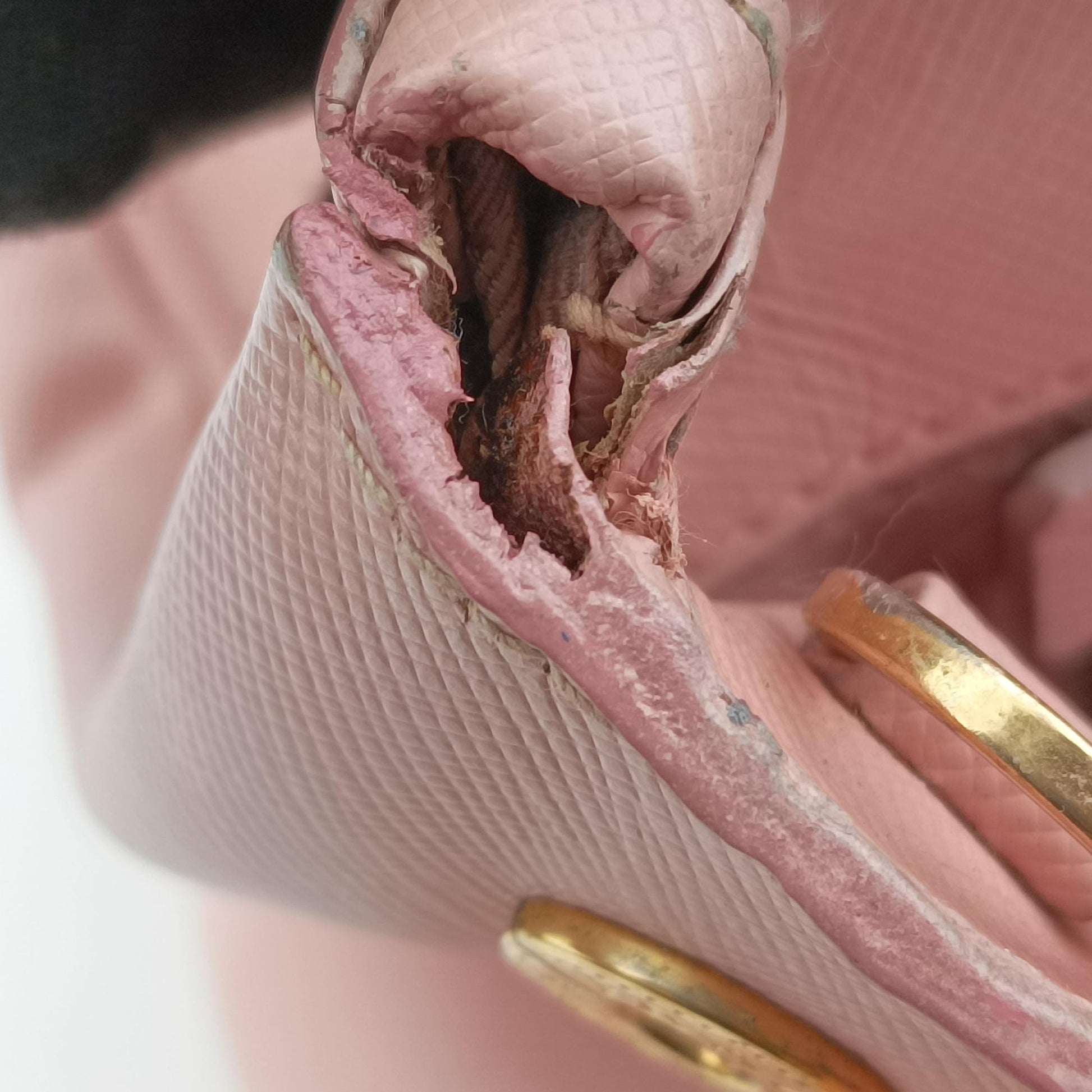 Galleria Pink SAFFIANO Leather BN1874 25ガレリア ピンク サフィアーノレザー BN1874 25