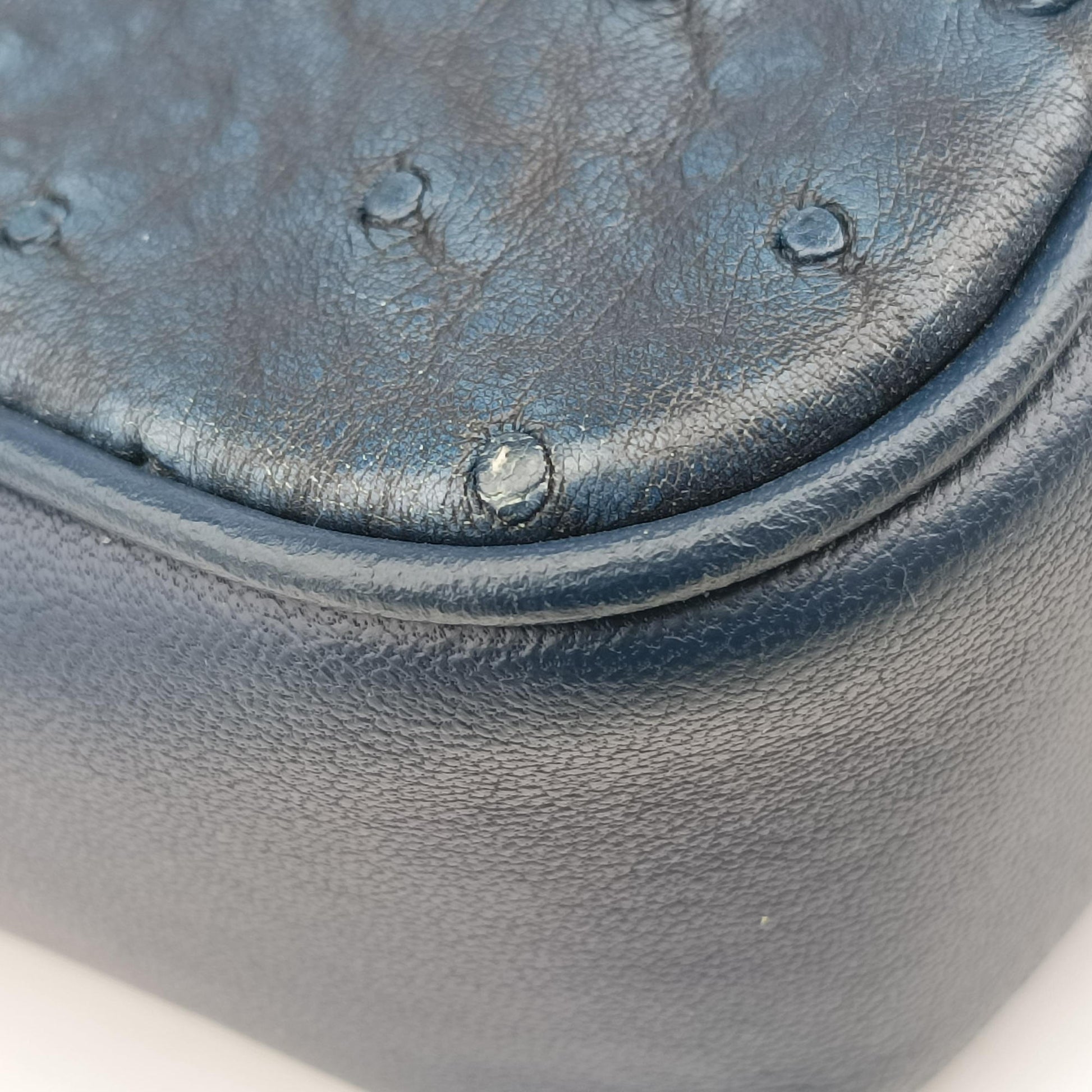 Intrecciato Navy Lambskin × Ostrich Leather B06396423Lイントレチャート ネイビー ラムスキン × オーストリッチ B06396423L