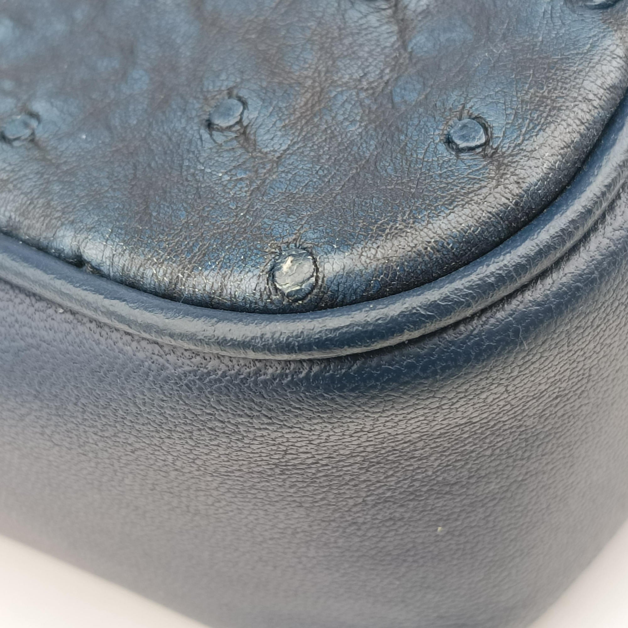 Intrecciato Navy Lambskin × Ostrich Leather B06396423Lイントレチャート ネイビー ラムスキン × オーストリッチ B06396423L