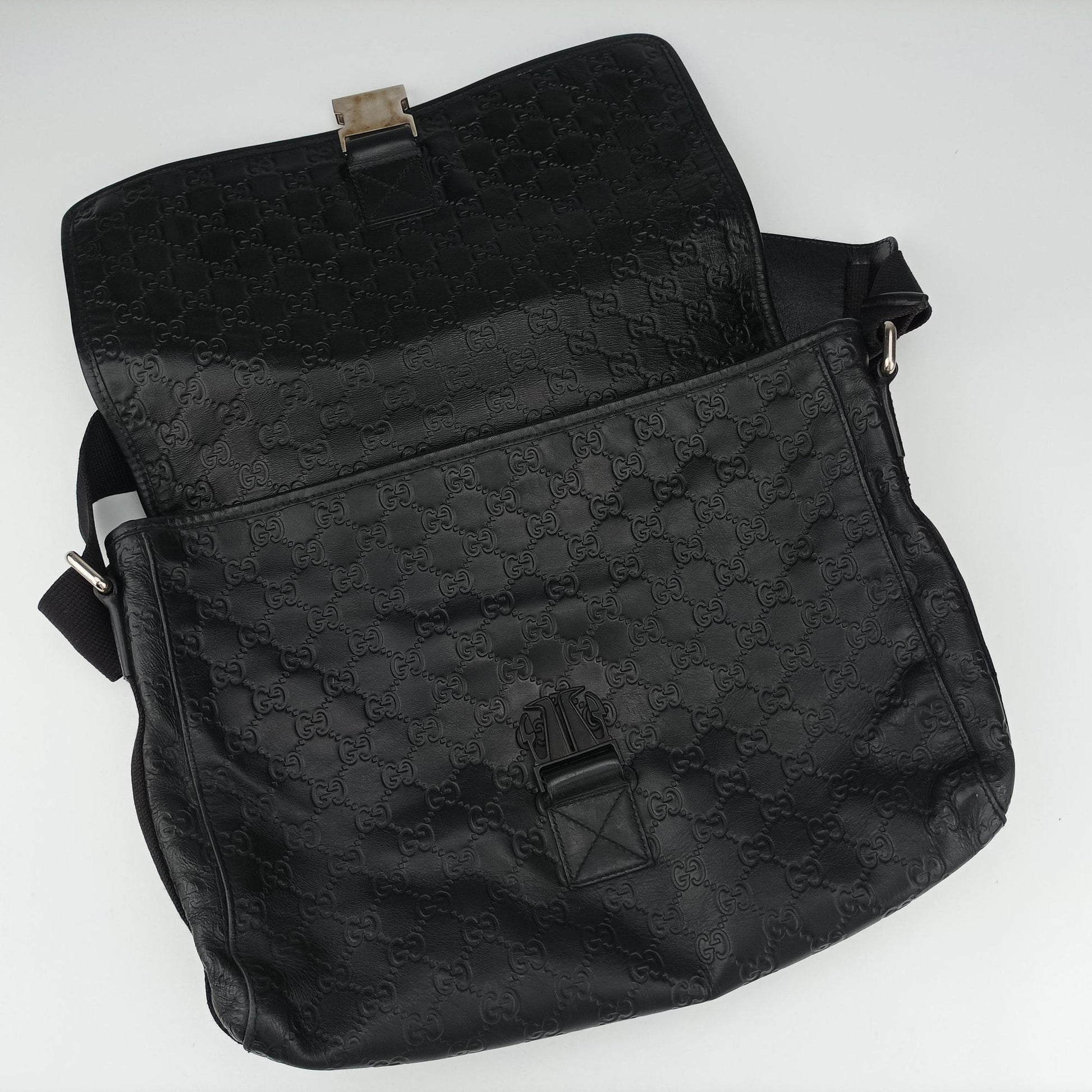 Guccissima Messenger Black Leather 246067 A012356718グッチシマ メッセンジャー ブラック レザー 246067 A012356718