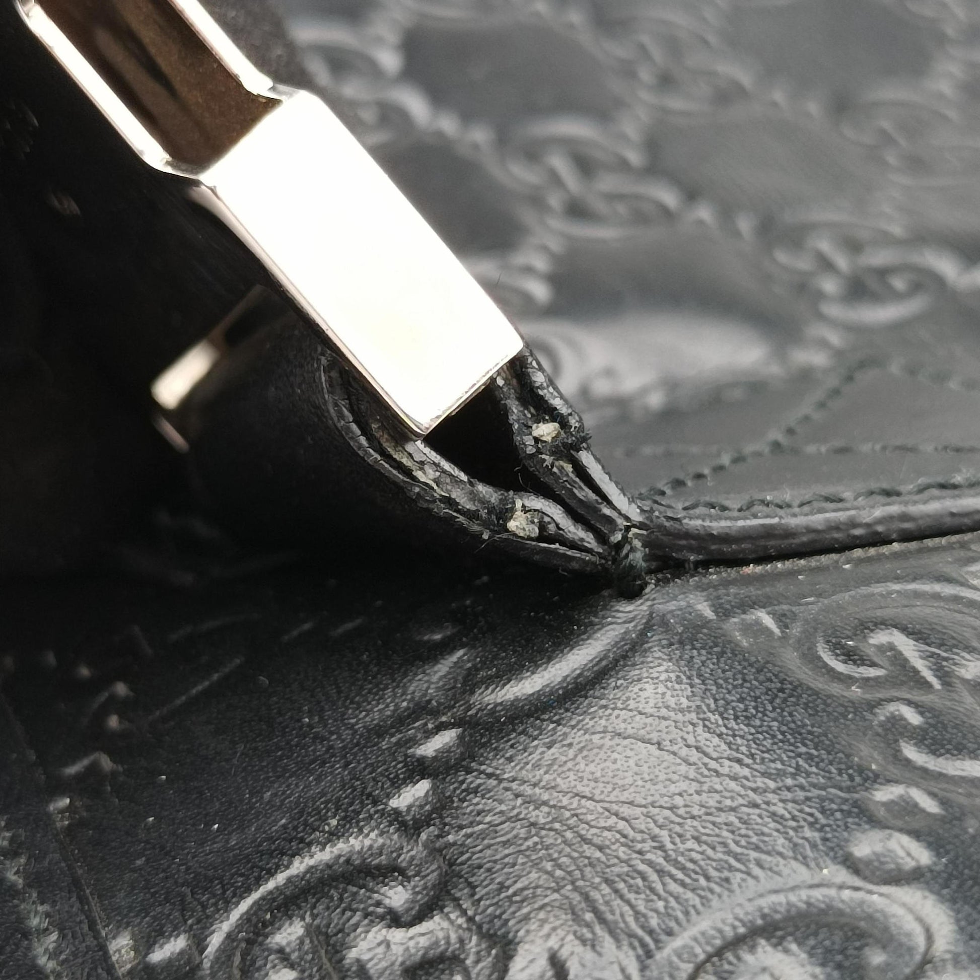 Guccissima Messenger Black Leather 246067 A012356718グッチシマ メッセンジャー ブラック レザー 246067 A012356718