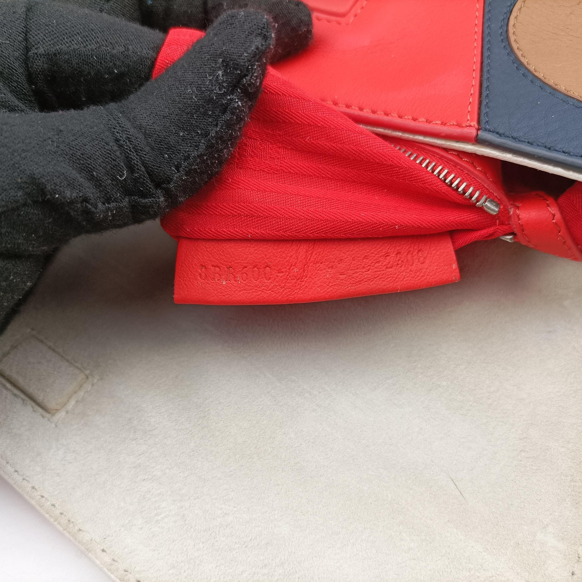 Bag Bugs Monster Red × Blue Calfskin × Fox Fur × Mink Lot number unknownバッグバグズ モンスター レッド × ブルー カーフレザー × フォックスファー 製番不明