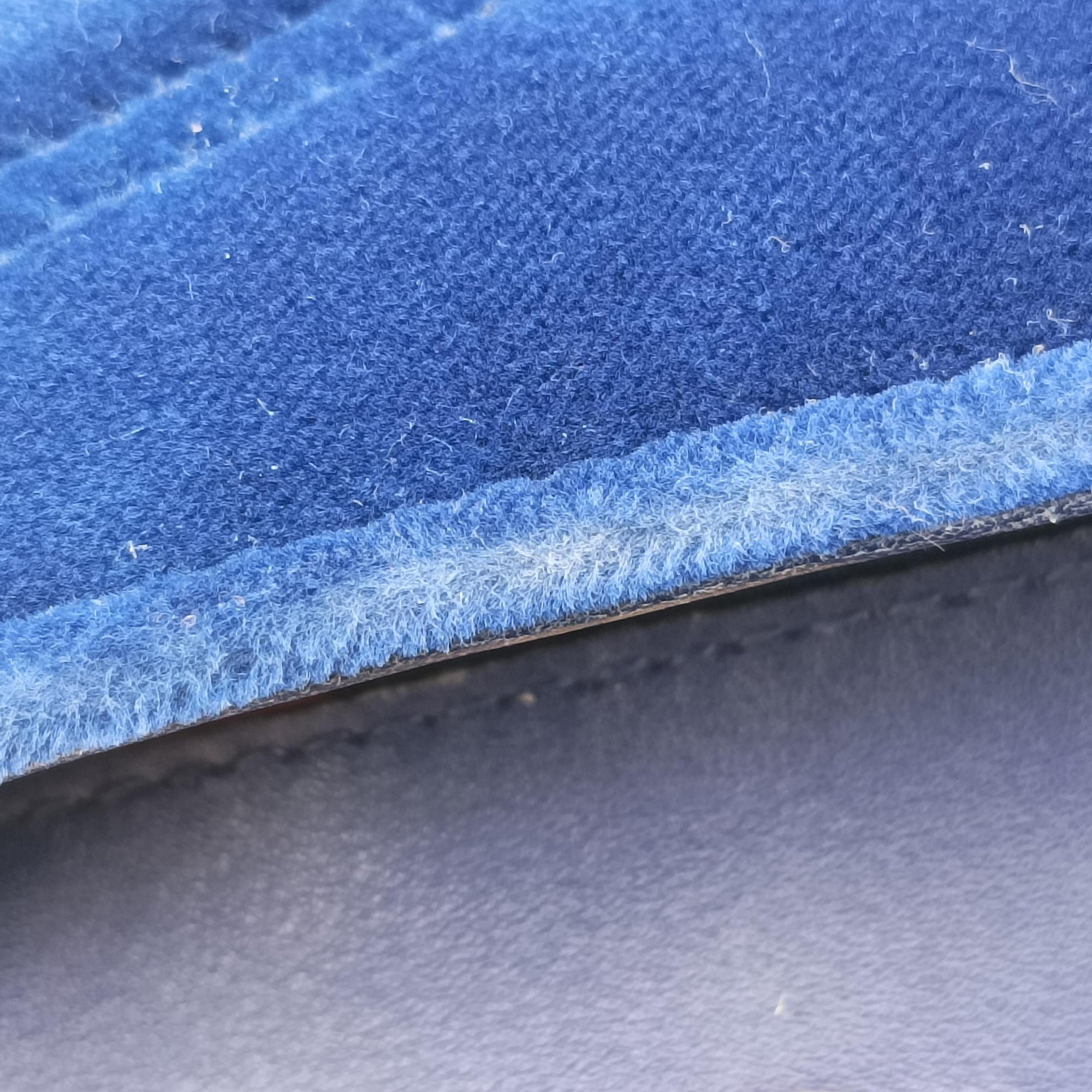 GG Marmont Blue velour 446744 E024214219GGマーモント ブルー ベロア 446744 E024214219