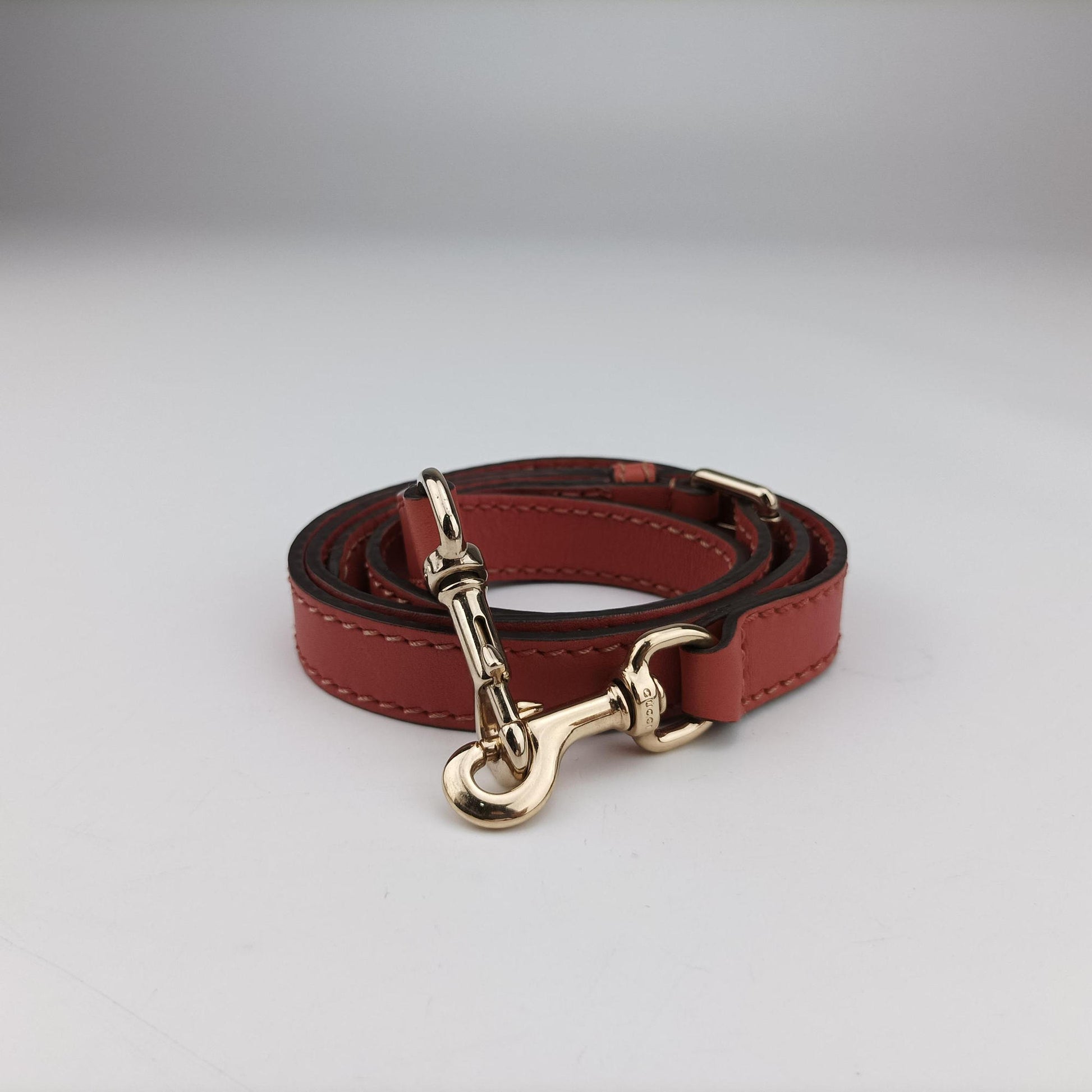 Sukey Coral Pink Leather 247902 C8748311スーキー コーラルピンク レザー 247902 C8748311