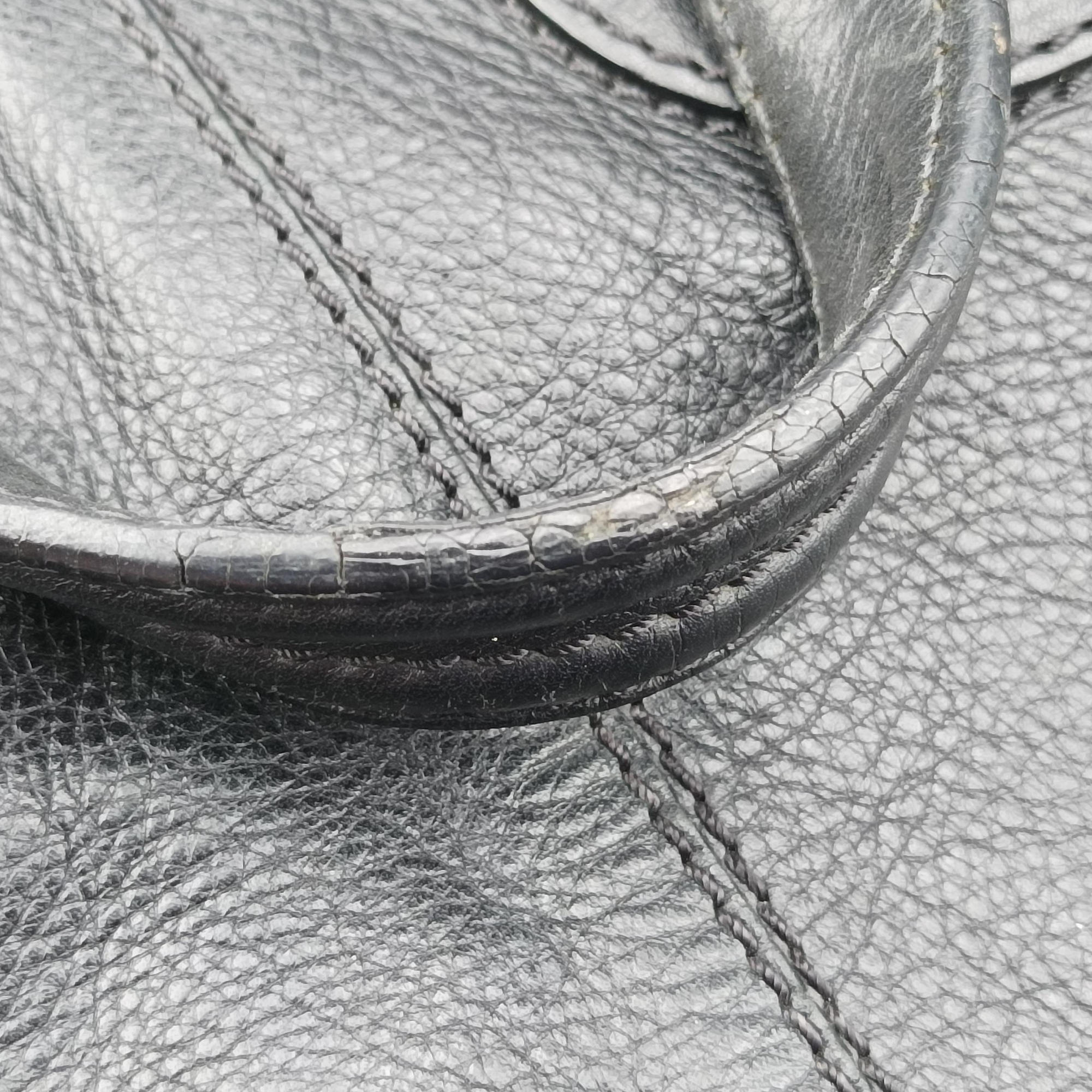 Nightingale Black Leather MA0143ナイチンゲール ブラック レザー MA0143