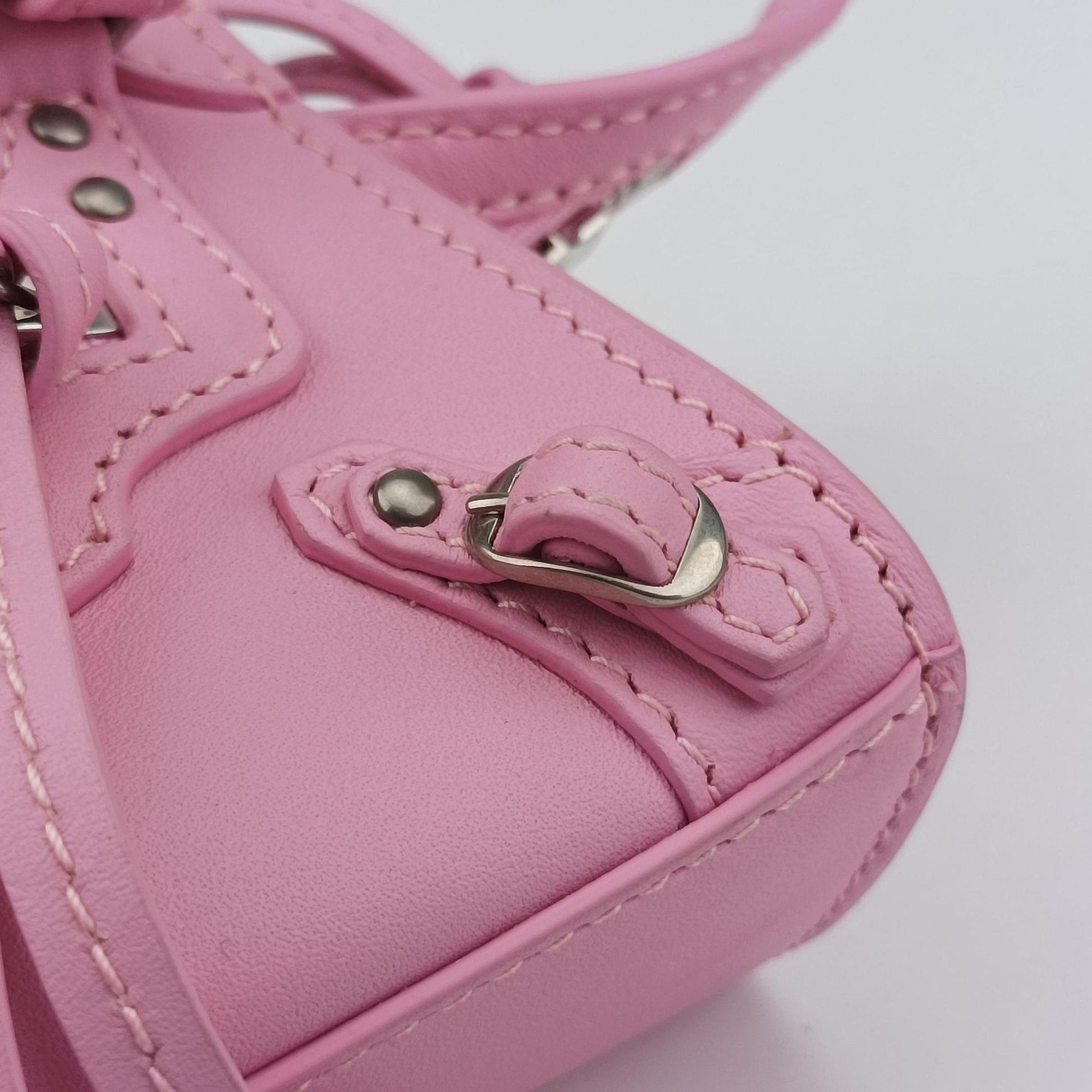 Neo Cagole XS Pink lambskin 669537.5906.S.535269ネオ カゴール XS ピンク ラムスキン 669537.5906.S.535269