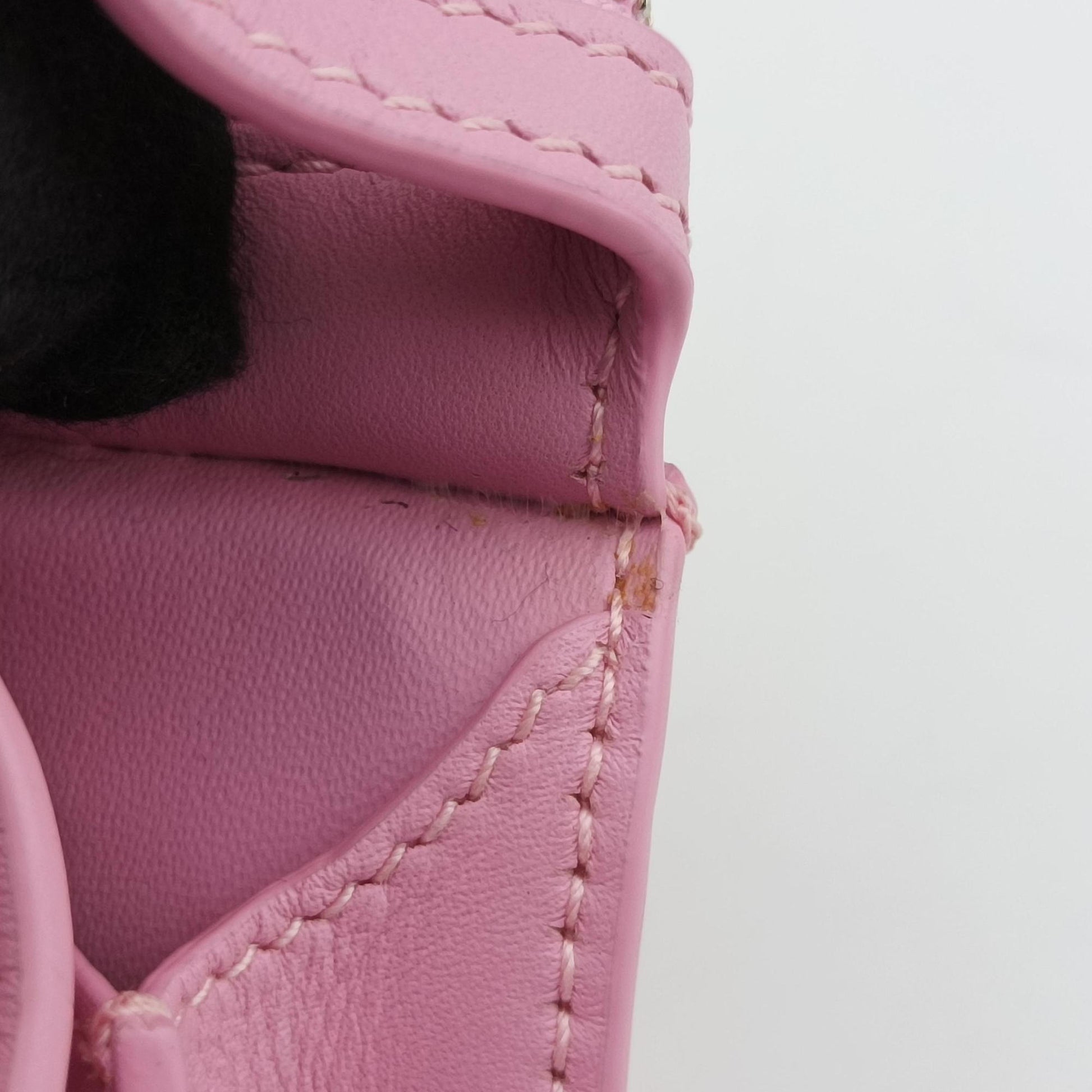 Neo Cagole XS Pink lambskin 669537.5906.S.535269ネオ カゴール XS ピンク ラムスキン 669537.5906.S.535269