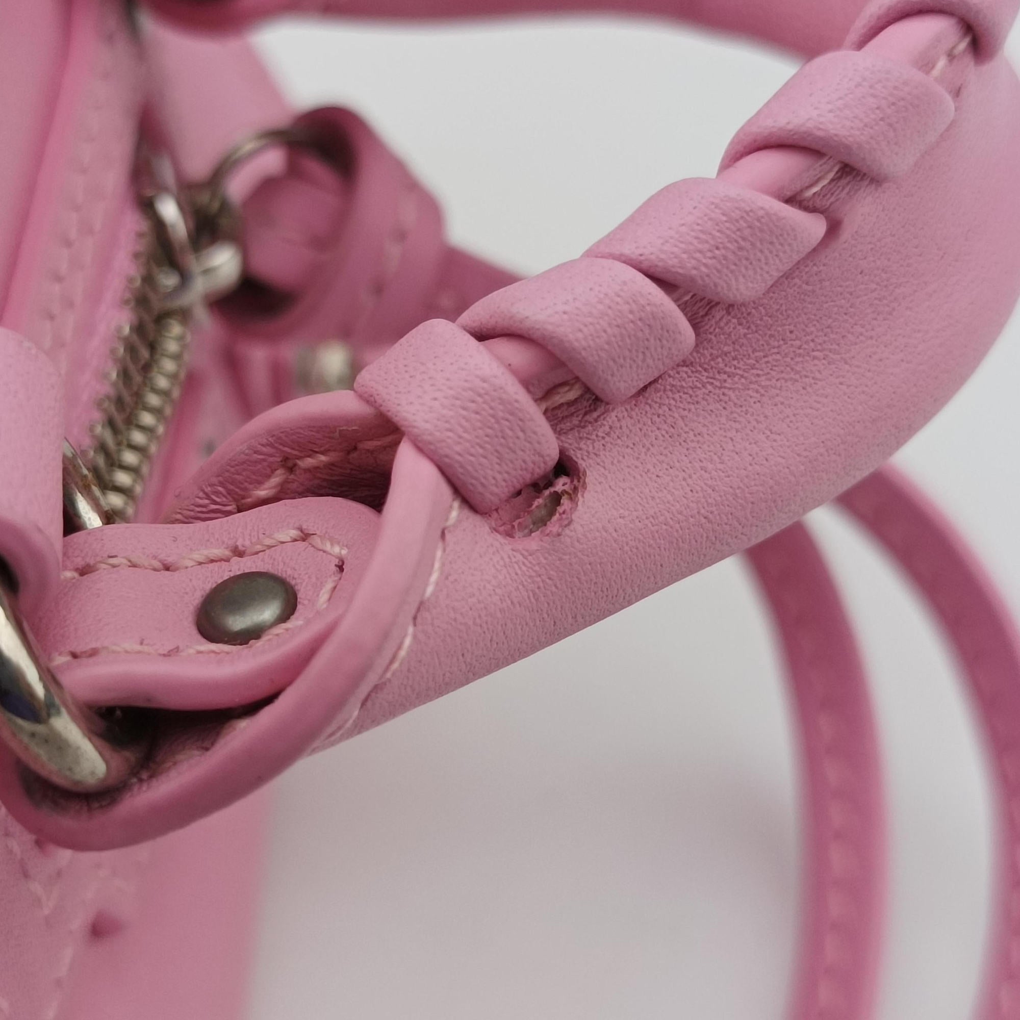 Neo Cagole XS Pink lambskin 669537.5906.S.535269ネオ カゴール XS ピンク ラムスキン 669537.5906.S.535269