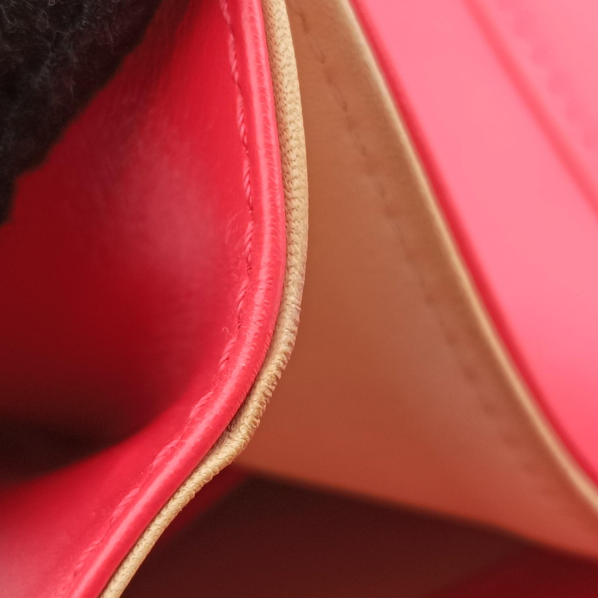Brillon MM Red leather LO5Aブリヨン MM レッド レザー LO5A