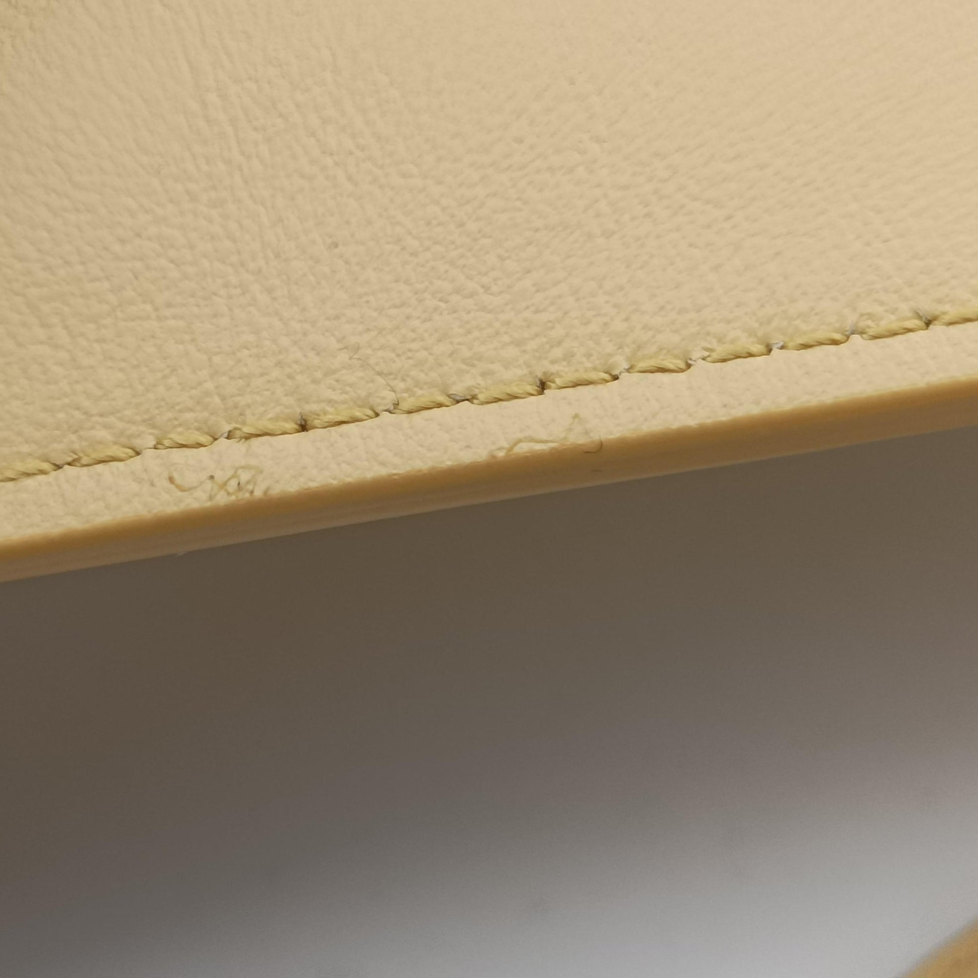 Sac Cabas Arco Yellow Lambswool B09459576Eサック カバス アルコ イエロー ラムズウール B09459576E