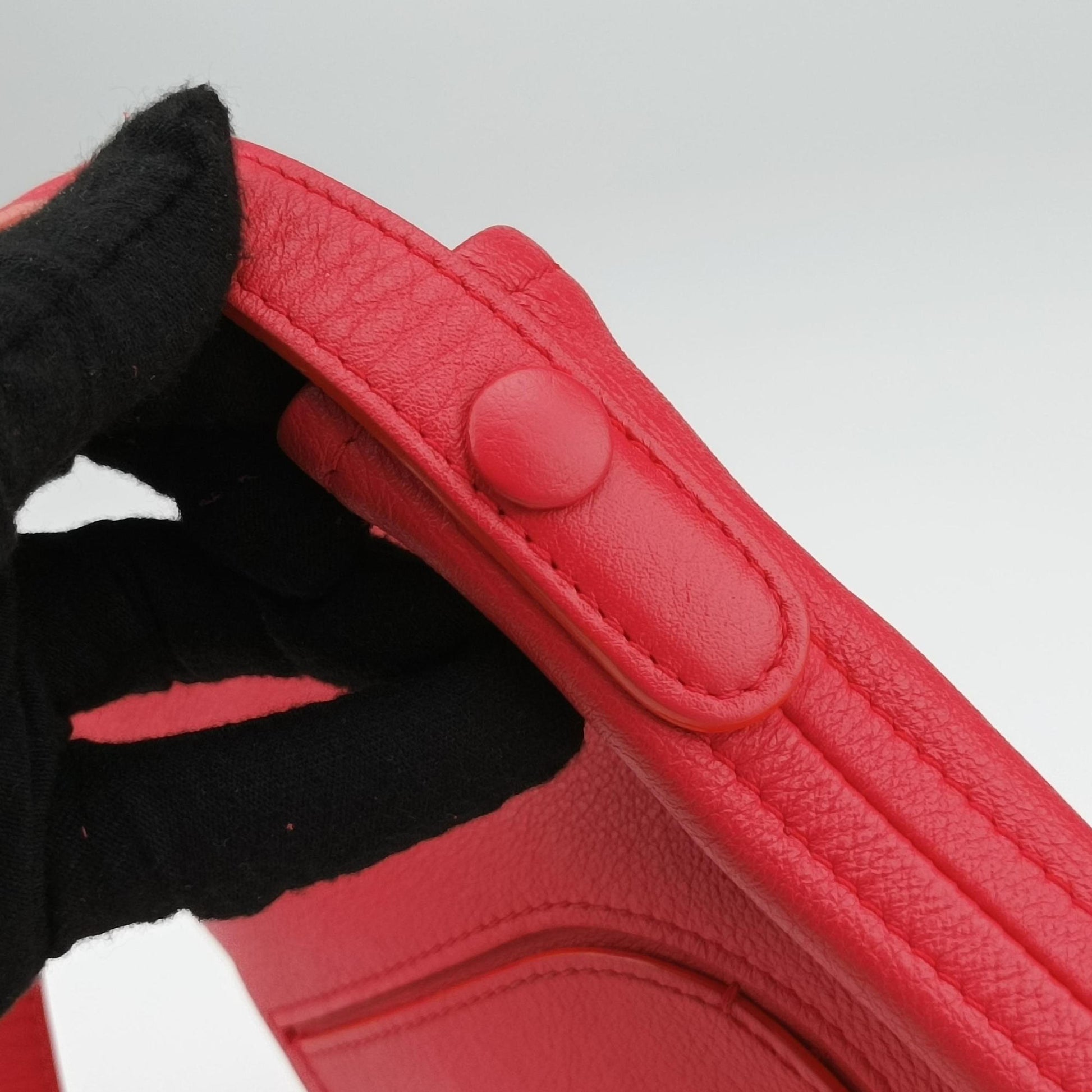 Pin Mini Bucket Red Leather パン ミニ バケット レッド レザー 