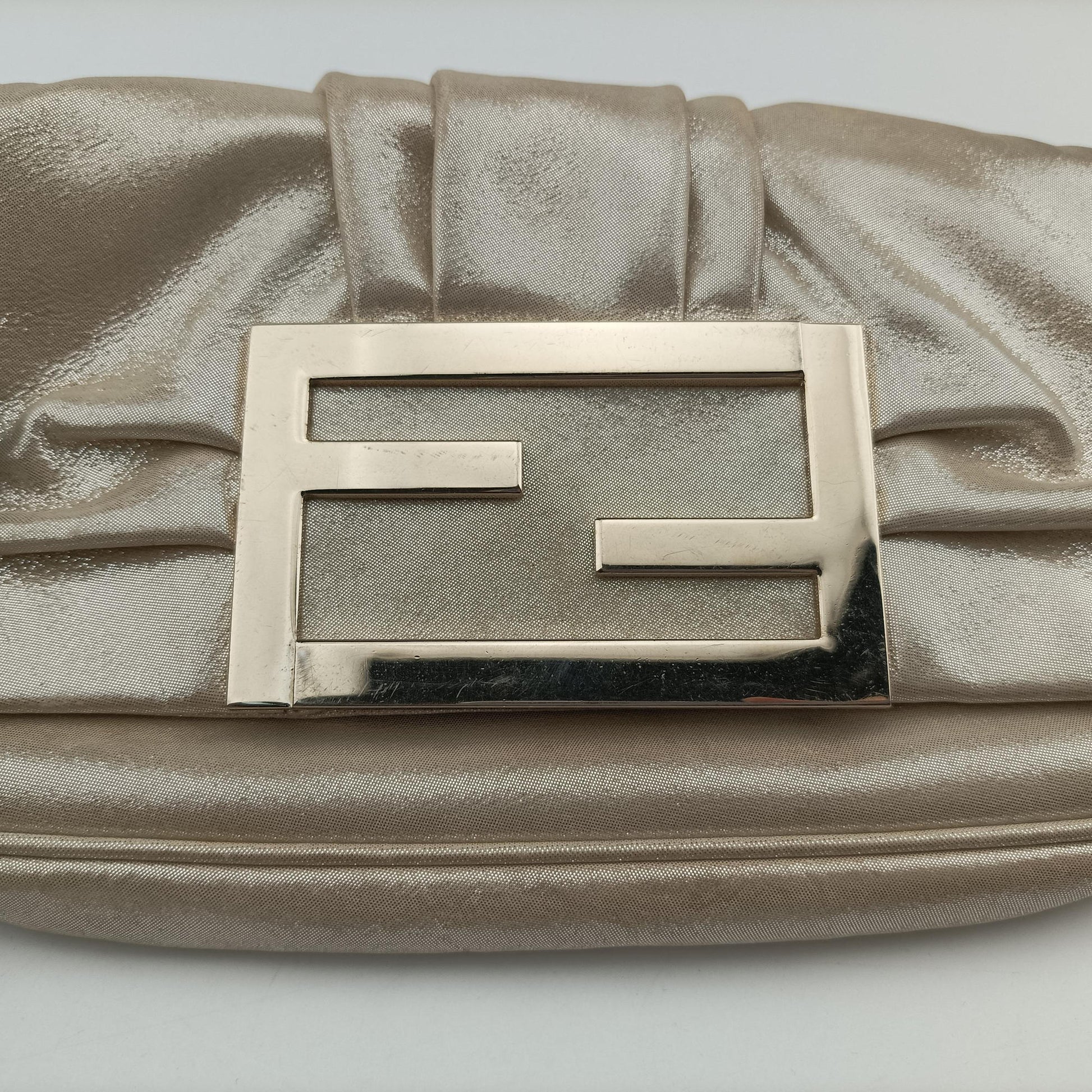 Mia Pochette Golden Leather 8BP046 2258-8BP046-BKL-108ミア ポシェット ゴールド レザー 8BP046 2258-8BP046-BKL-108