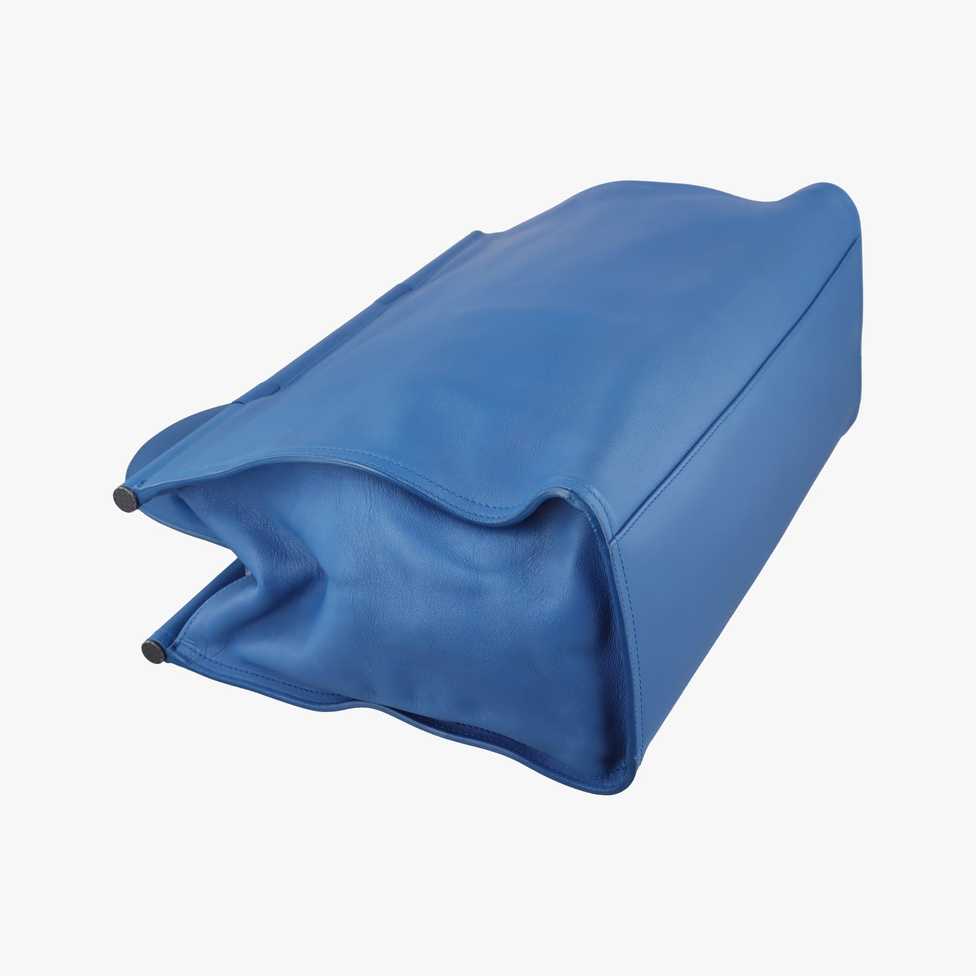 Intrecciato Blue lambskin B02630101Sイントレチャート ブルー ラムスキン B02630101S