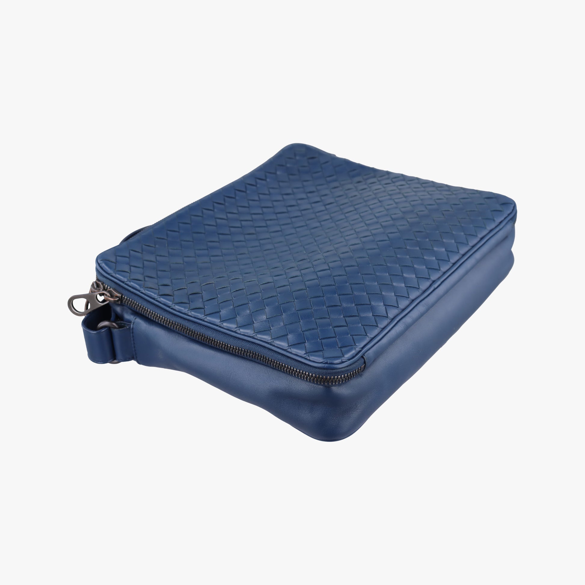 Intrecciato Navy lambskin B05679903Vイントレチャート ネイビー ラムスキン B05679903V