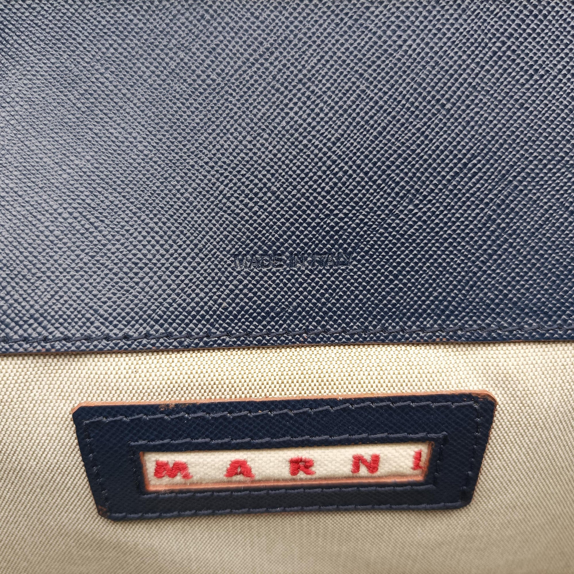 TRUNK Navy Saffiano Leather  トランク ネイビー サフィアーノレザー 